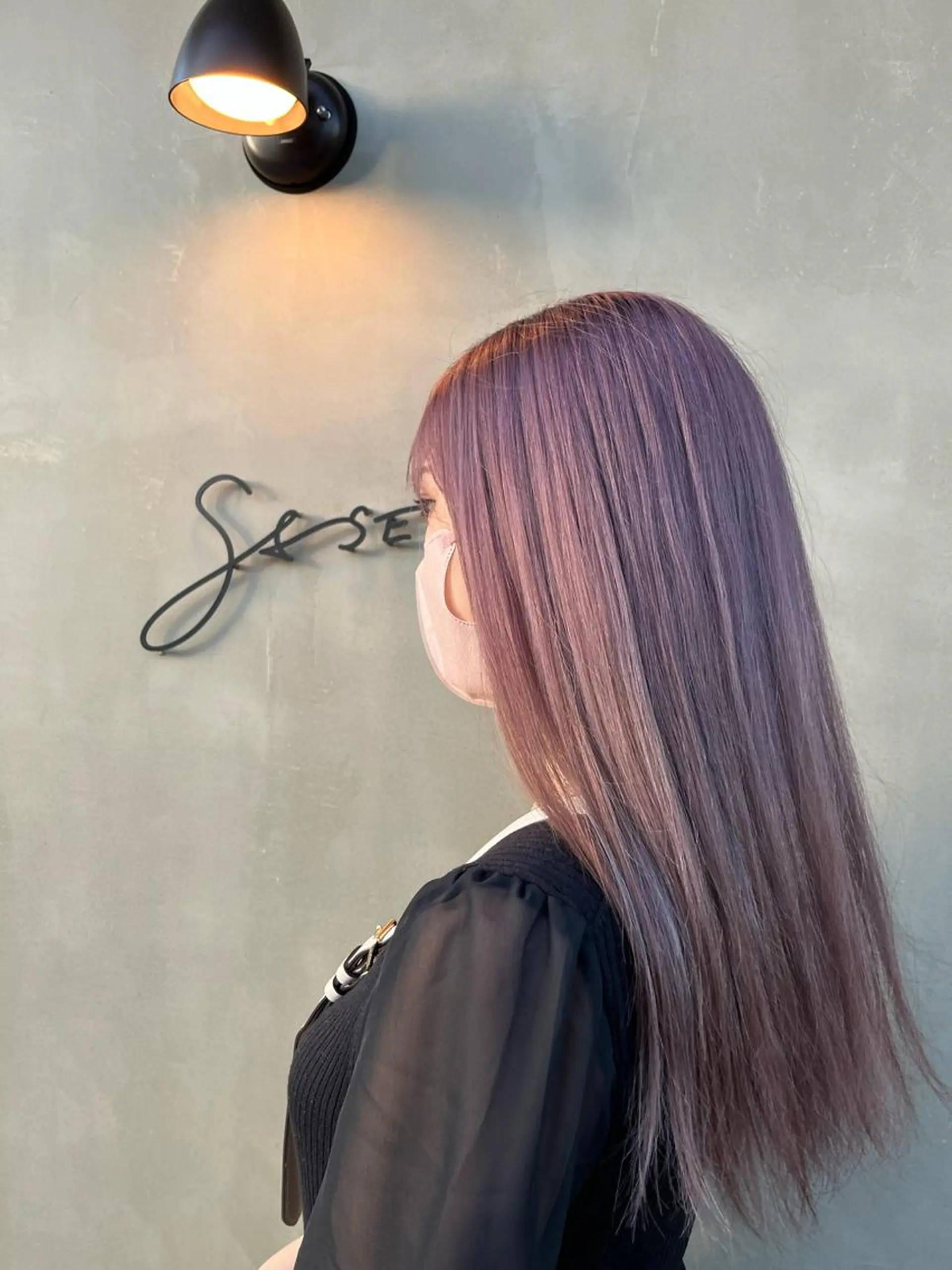 ロング カラー アッシュ ベージュカラー ブリーチ ケアブリーチ ダブルカラー 🌼あんなtrend color🌼のヘアスタイル