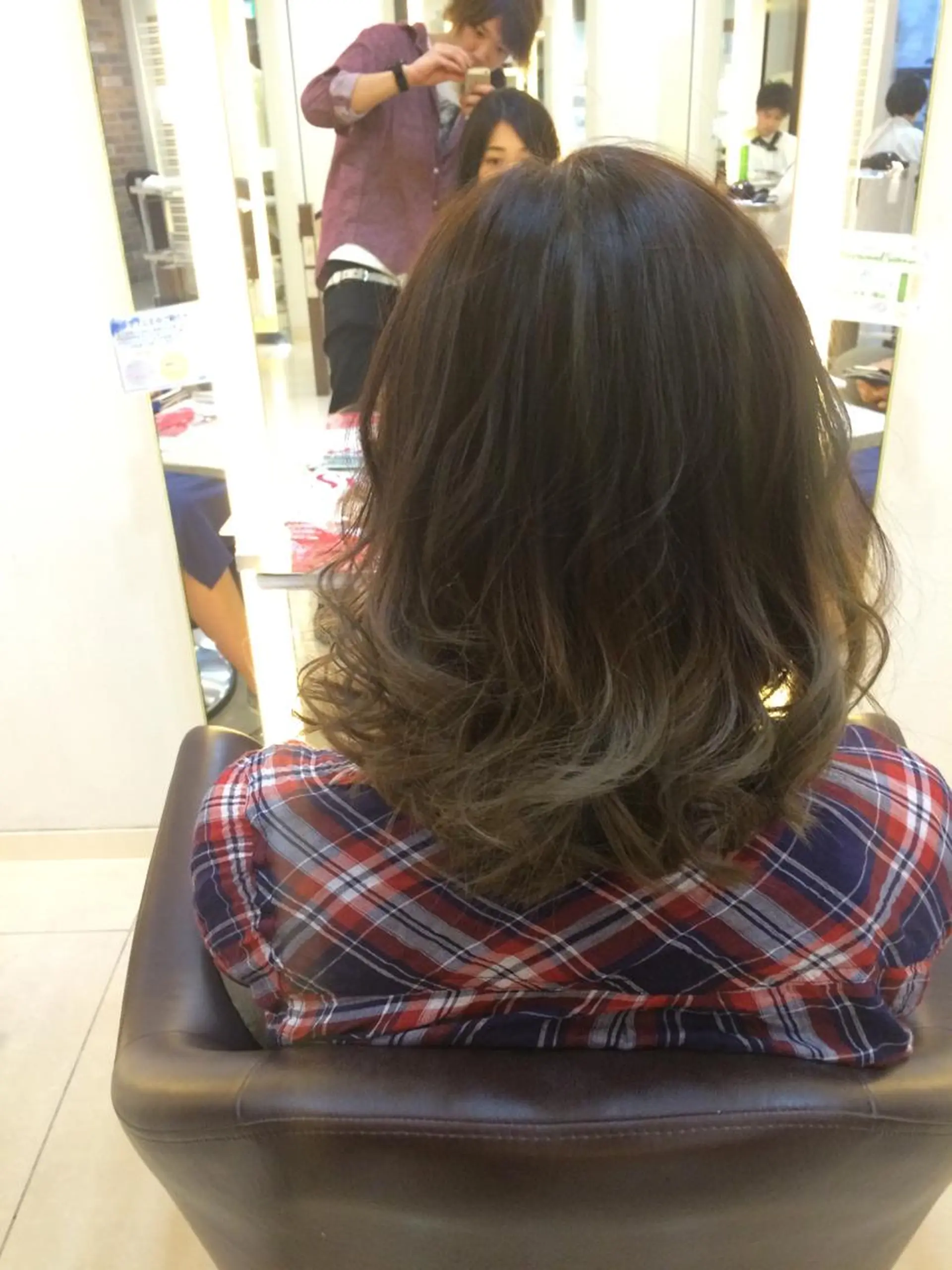 セミロング カラー アッシュ グラデーションカラー ヘアカラー トリートメント 似合わせ／代表 髪質改善/山田将大のヘアスタイル