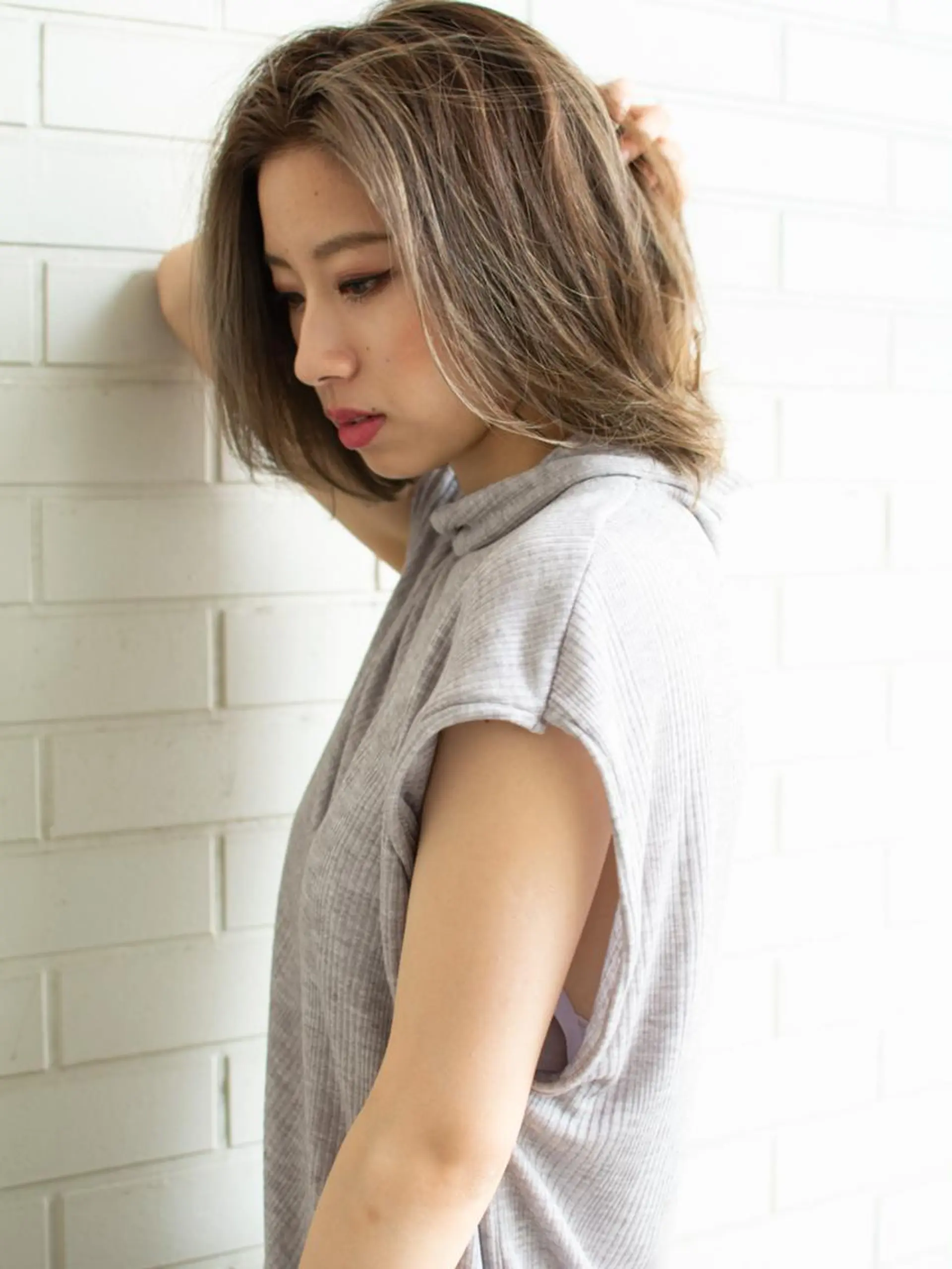 ミディアム ショートボブ ボブ 外国人風カラー ハイライト 外ハネヘア 撮影モデル 斉藤 正敏のその他イメージ