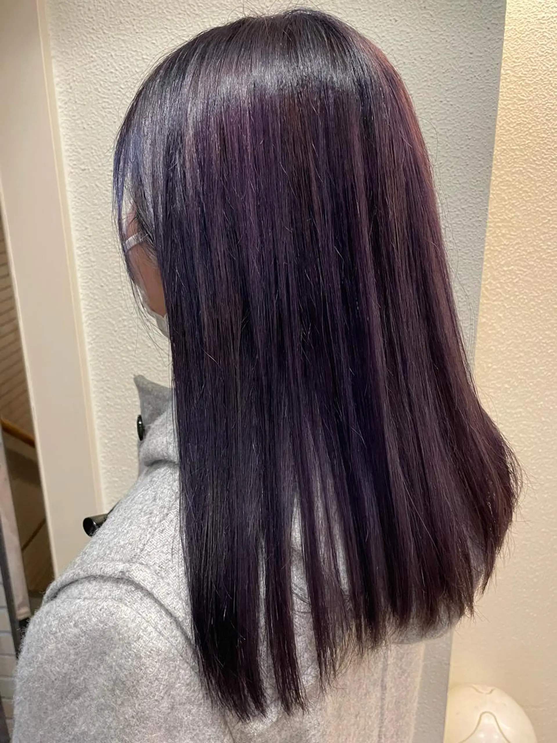 セミロング カラー ブリーチ イルミナカラー バイオレットカラー カット ヘアカラー こすげひろと カラー講師のヘアスタイル