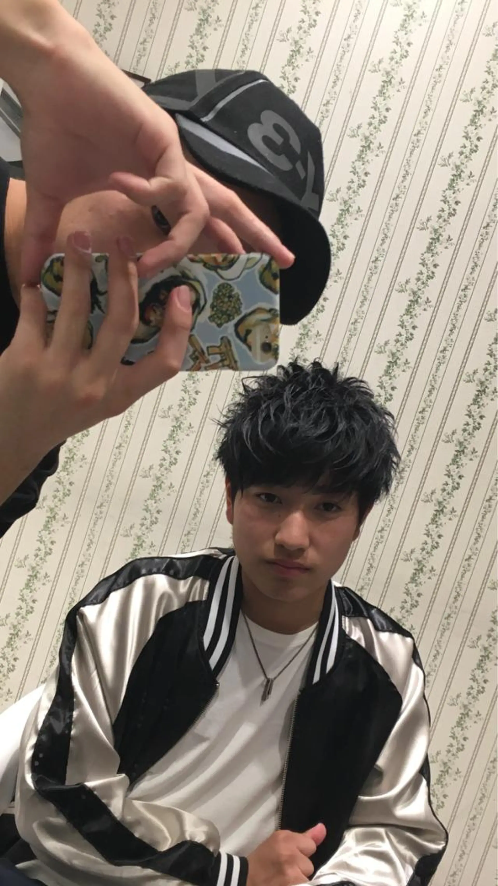 ショート アンドウ ユウ/ レイヤーカット/韓国のヘアスタイル