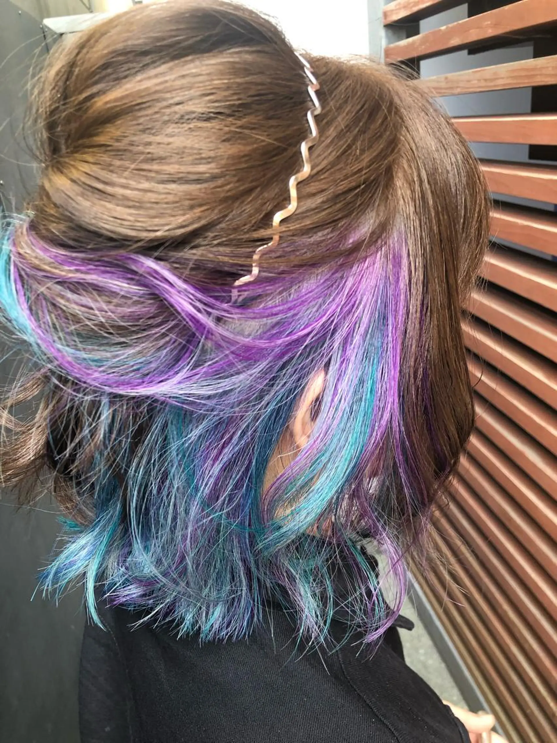 ショート カラー ヘアアレンジ アッシュ バレイヤージュ ミストバング ベージュカラー ブリーチ カット ヘアカラー トリートメント 原宿サロン代表 デザインカラー伊藤卓のヘアスタイル