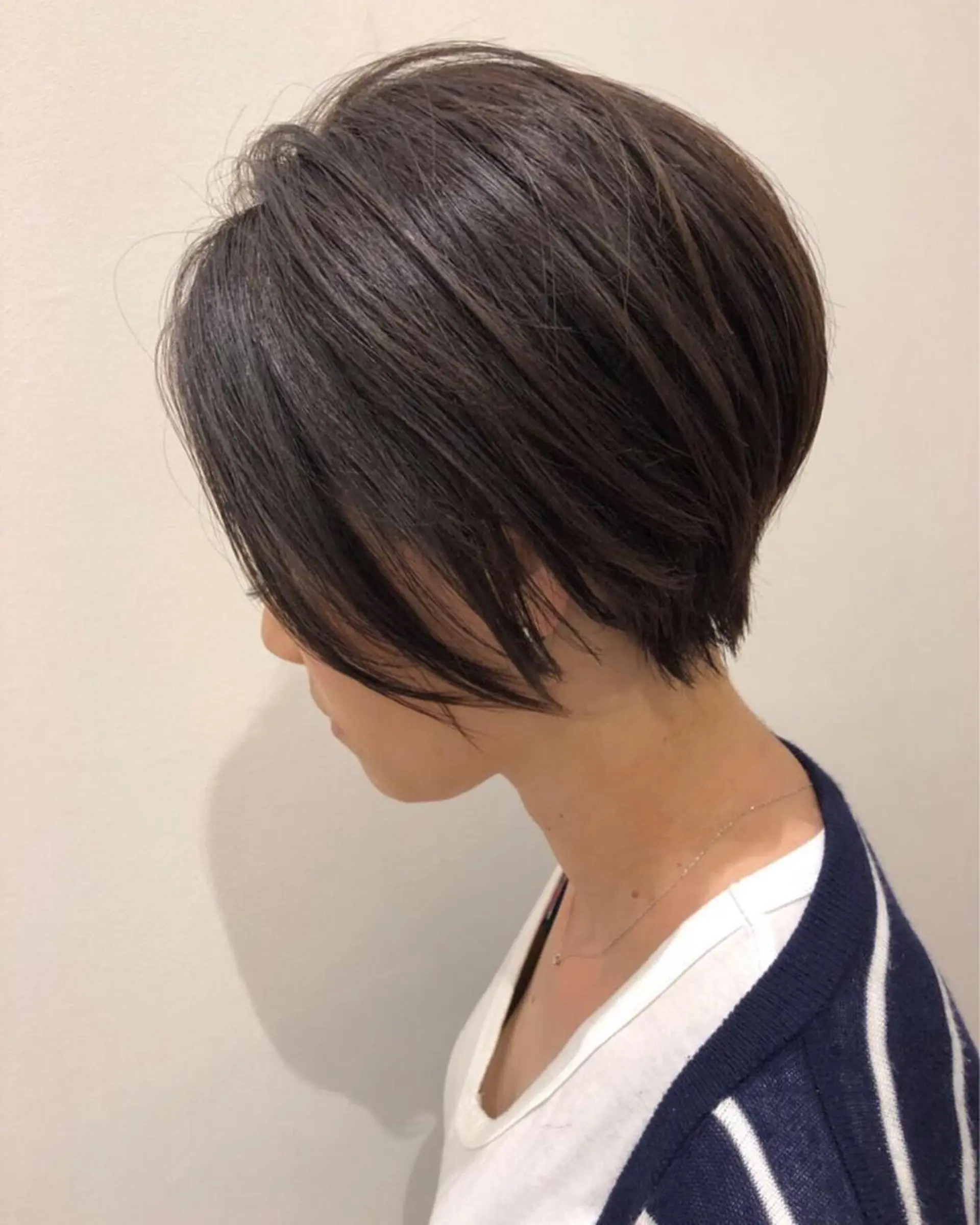 ショート 石田 優菜のヘアスタイル