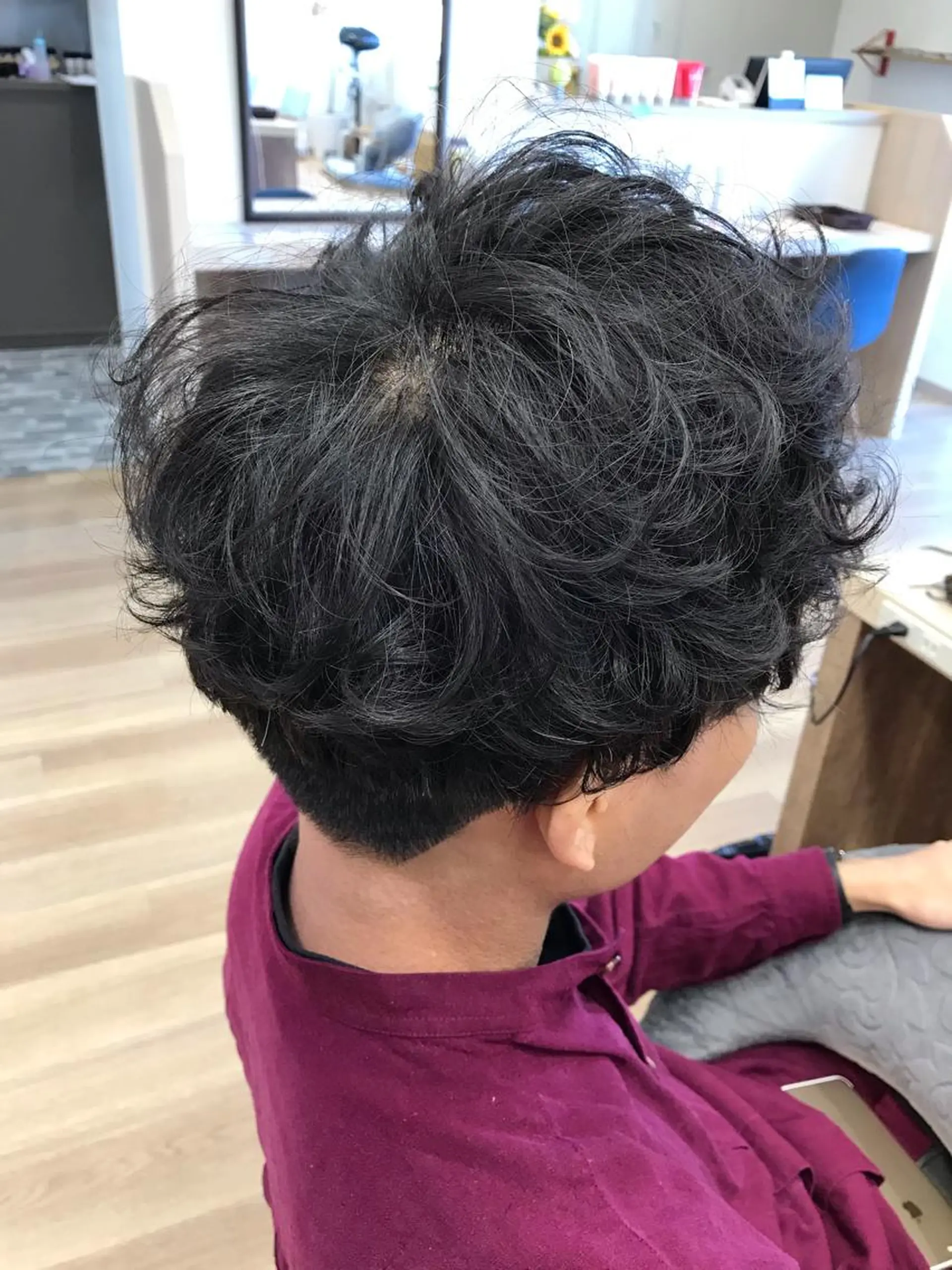 メンズ ファミールヘア所属・メンズパーマ波巻き 🌳大森悠登🌳のヘアスタイル