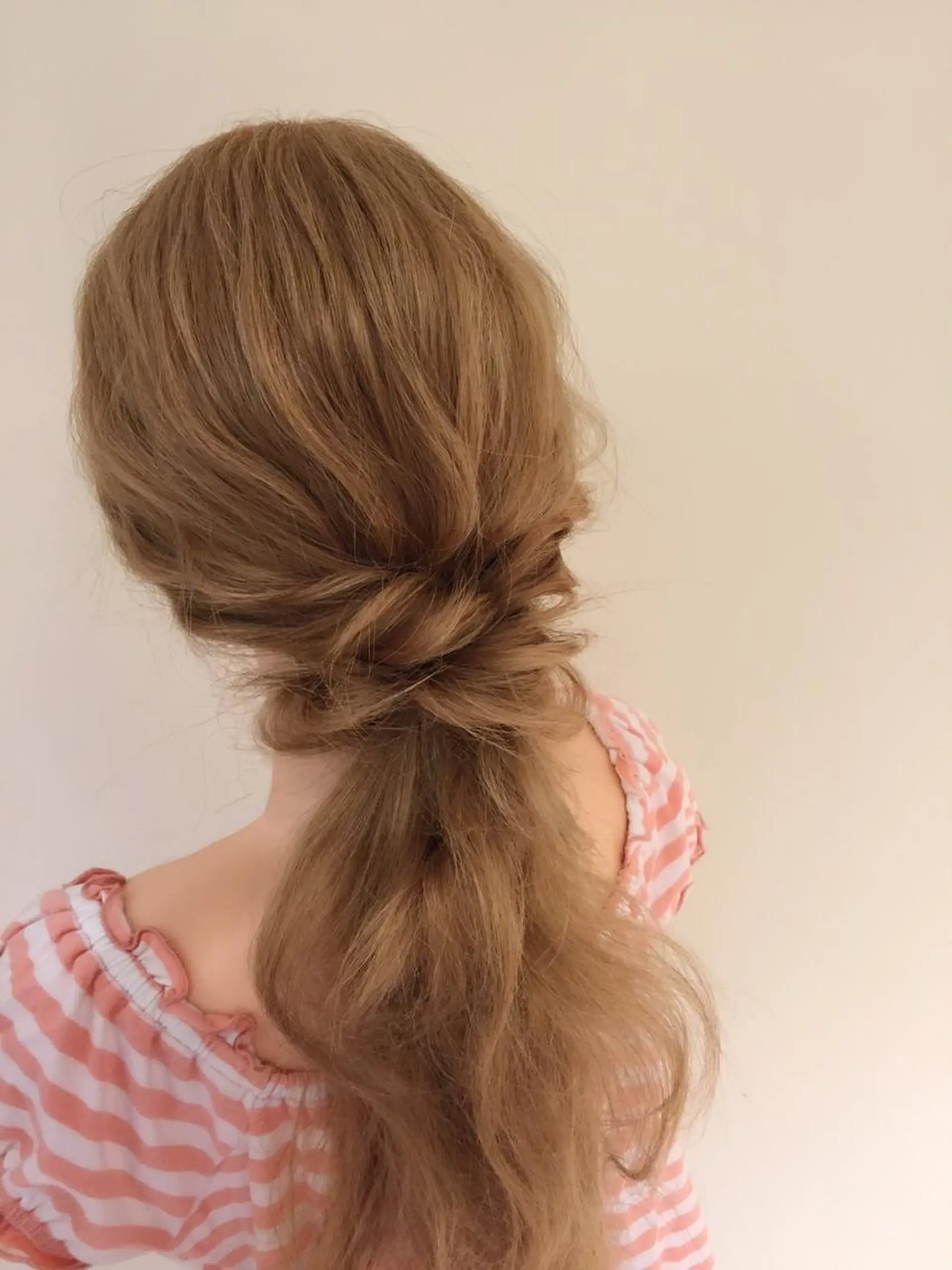 ロング kawakita yoshinoriのヘアスタイル