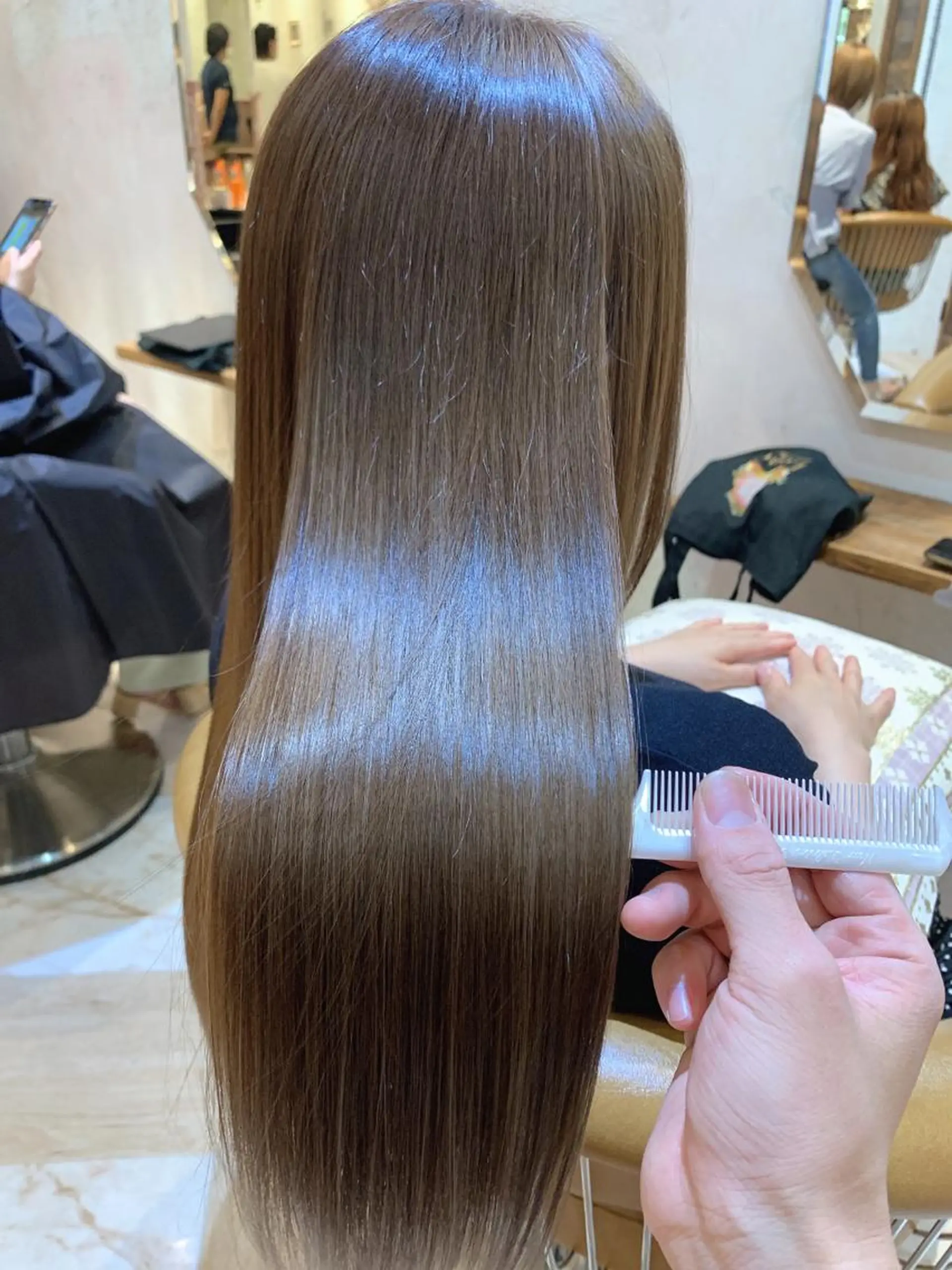 セミロング カット ヘアカラー トリートメント レイヤーカット/ 顔周り 五島巨幹のヘアスタイル