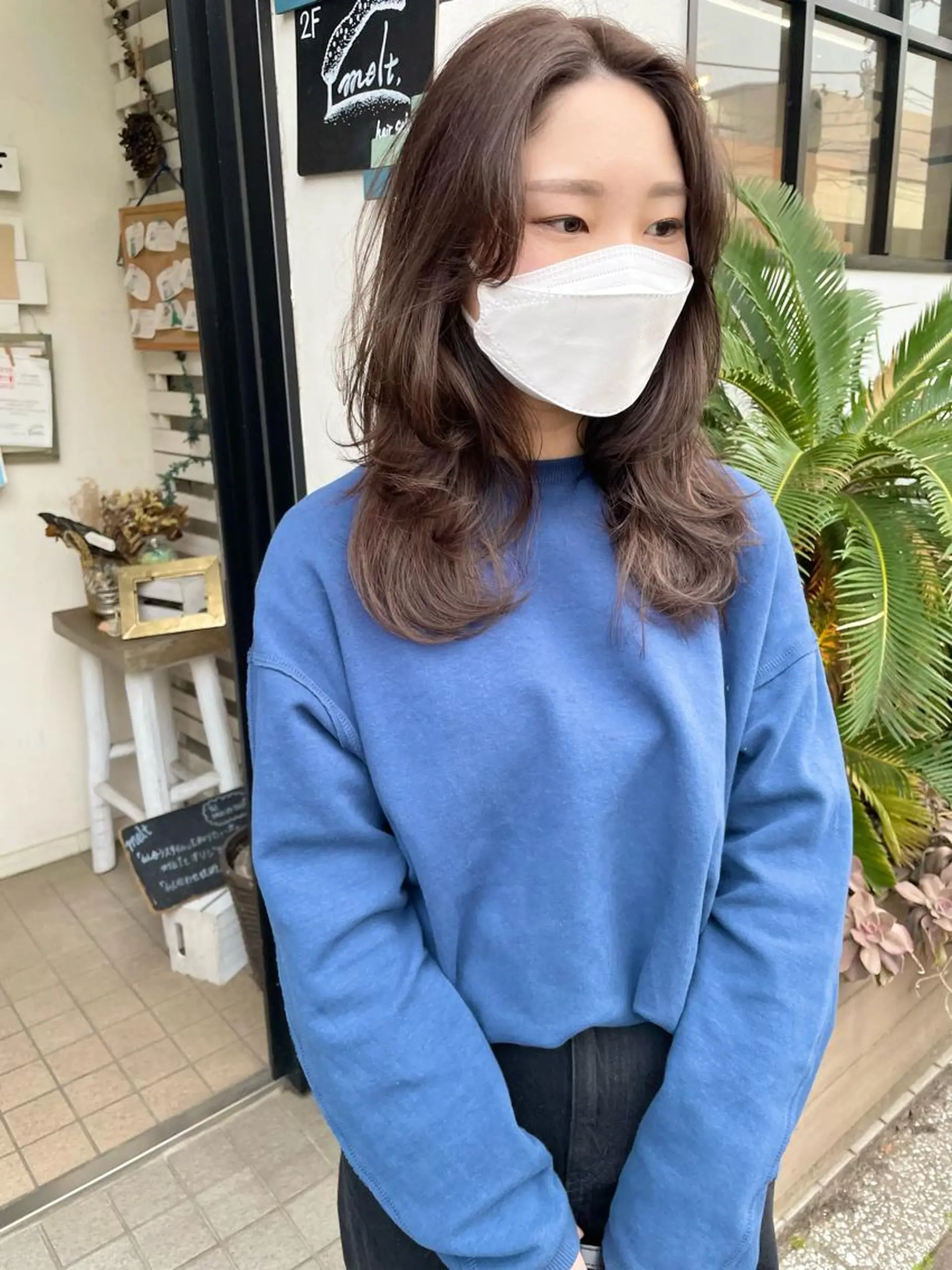 セミロング カラー ベージュカラー ブリーチ 透明感カラー グレージュ ラベンダーカラー 🩰オリーブ/ ベージュ松本咲花🩰のヘアスタイル