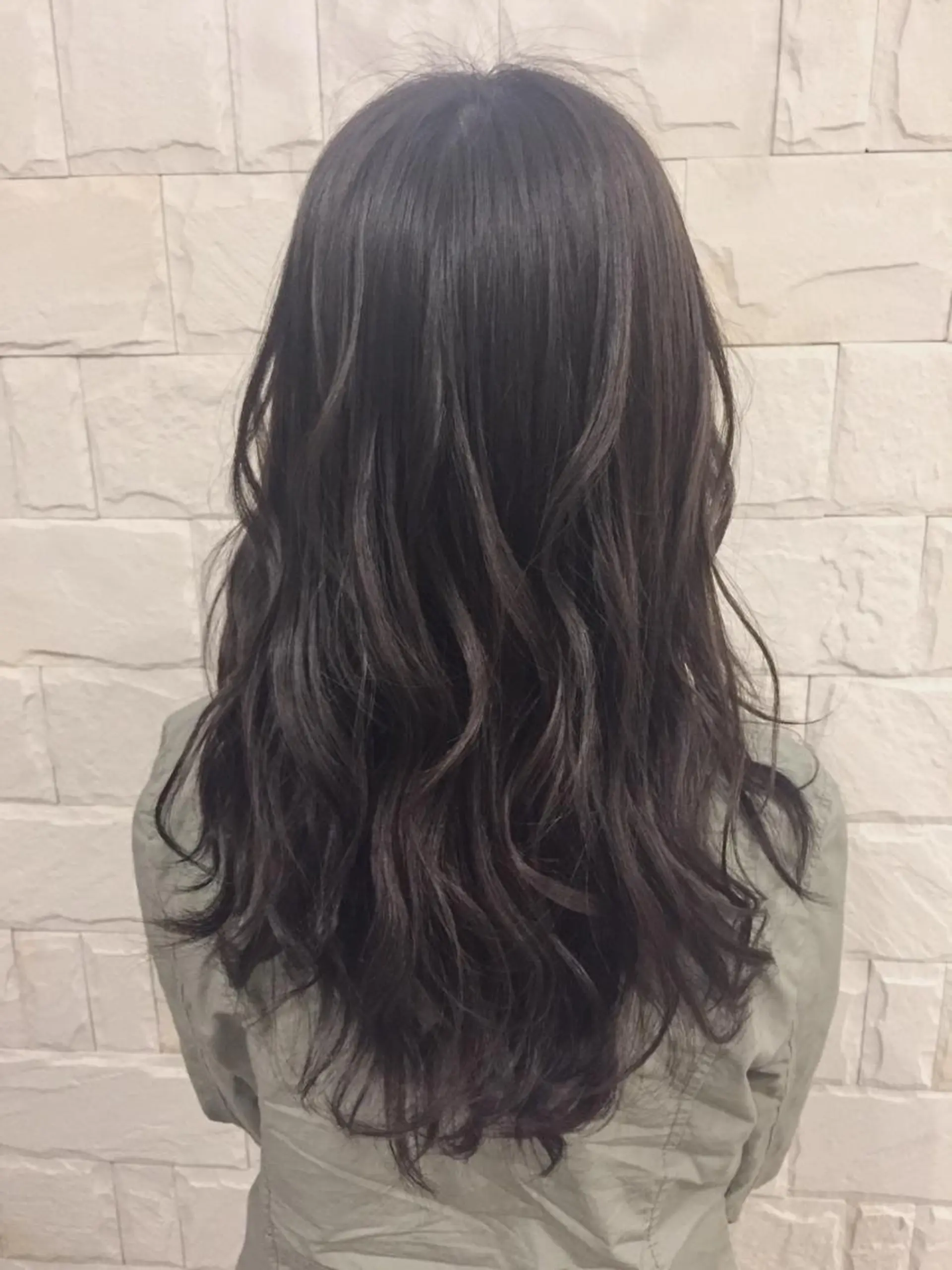 ロング _WHITE 高槻店 平野湧人　/髪質改善のヘアスタイル