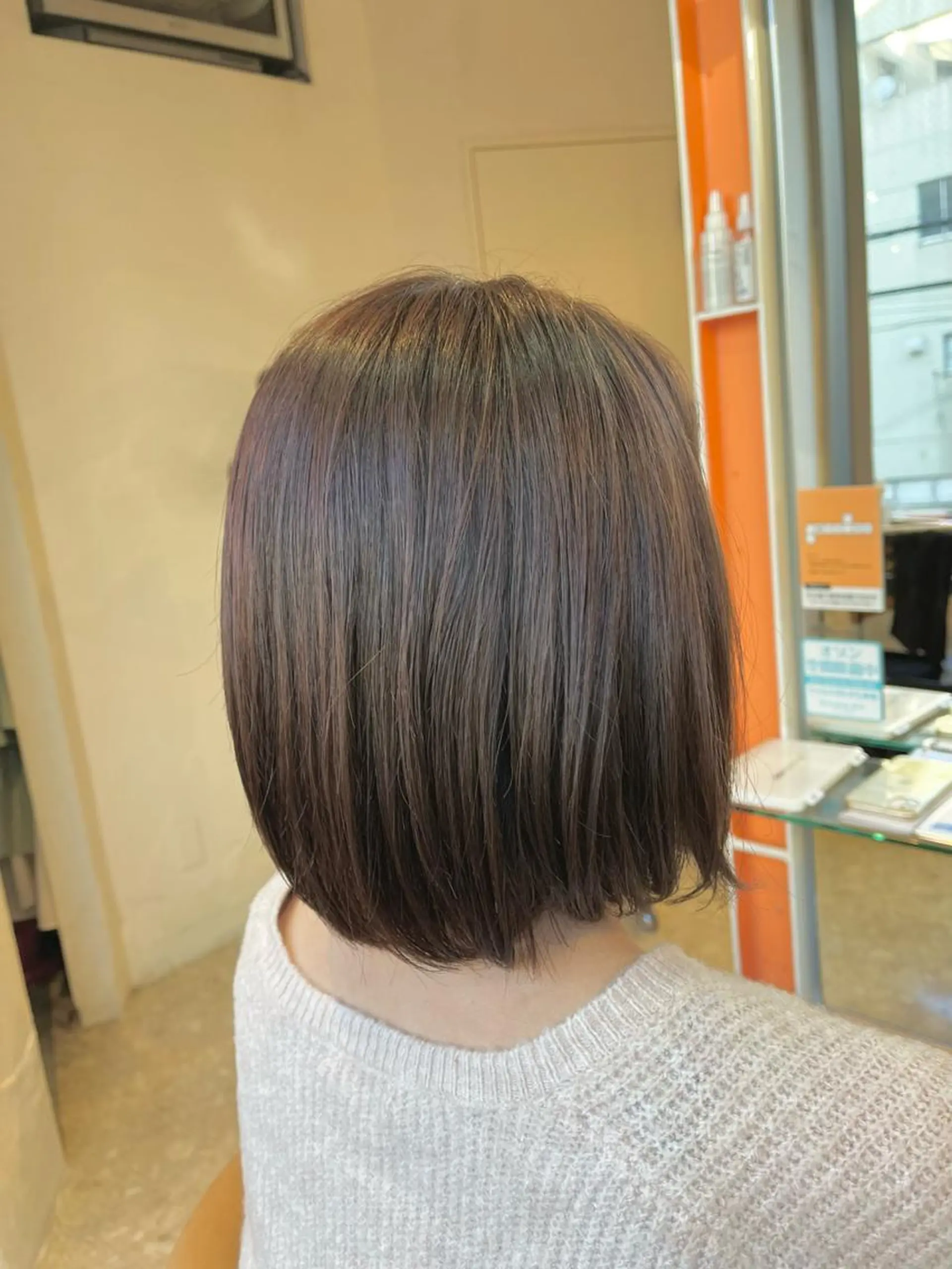 ミディアム カラー アディクシーカラー ベージュカラー ヘアカラー うしだ かおるのヘアスタイル