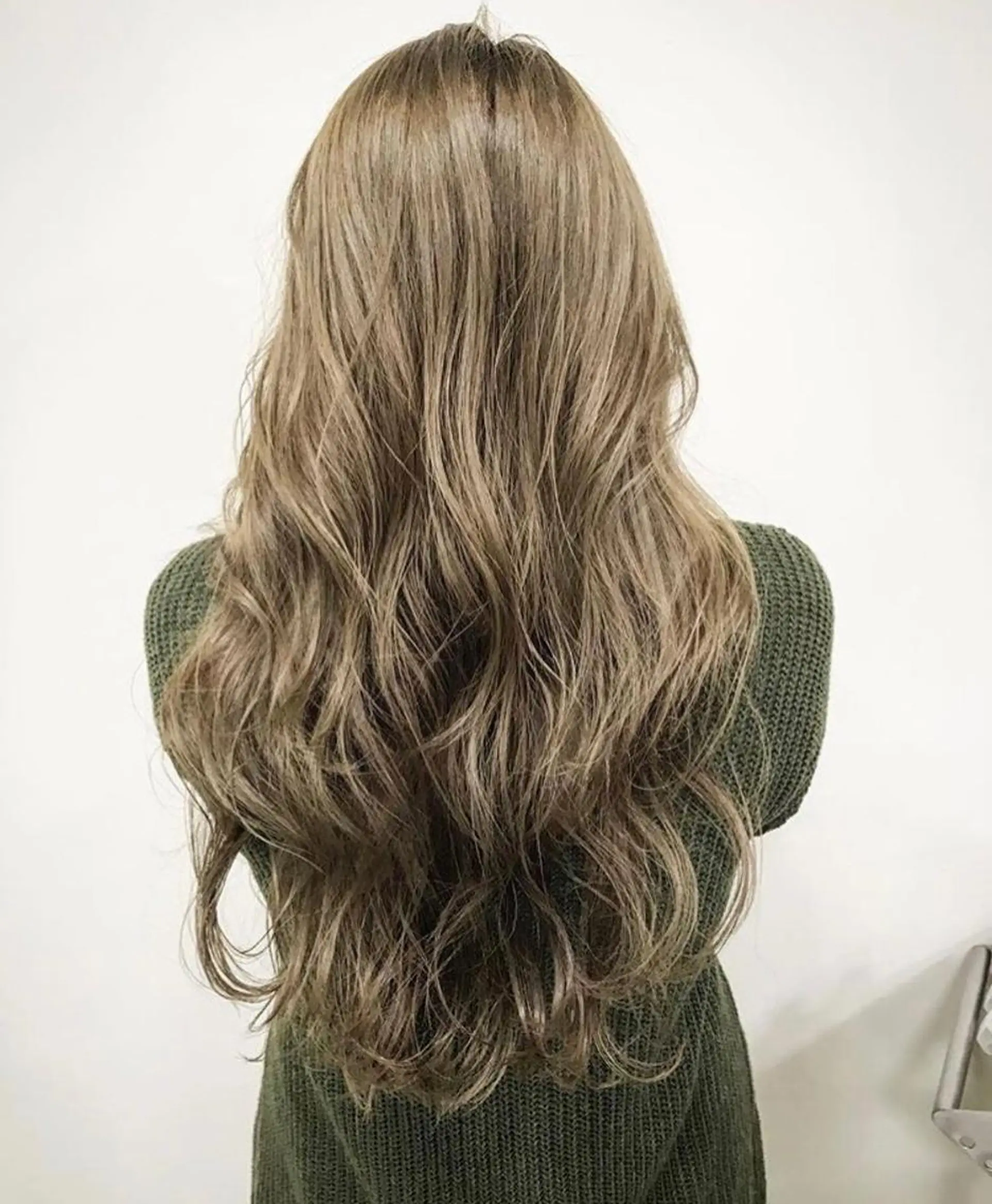 ロング カラー 外国人風カラー 髪質改善サロン 心斎橋ARCHEのヘアスタイル