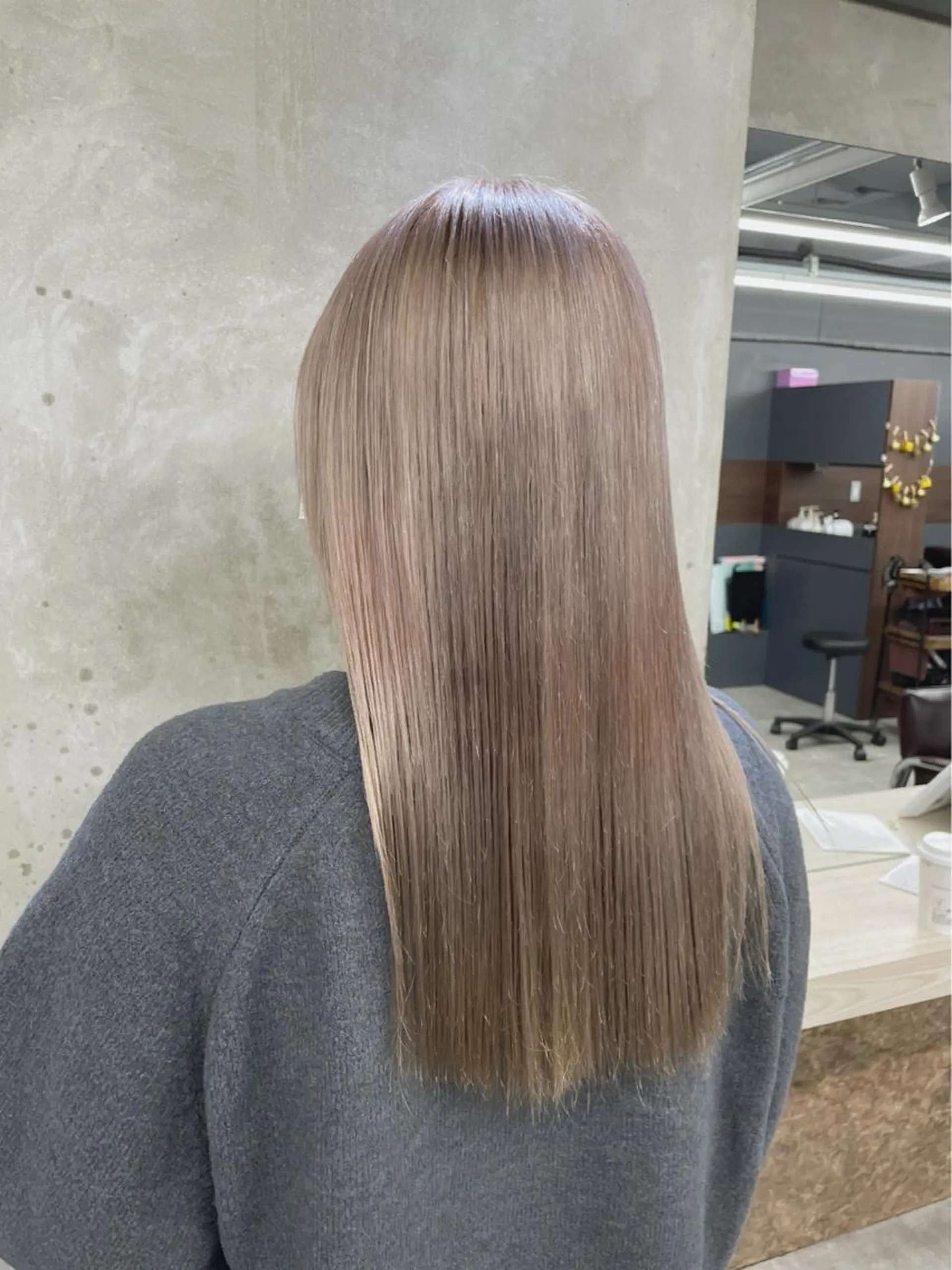 ロング カラー 韓国風レイヤーカット 💕髪質改善💫拓海のヘアスタイル