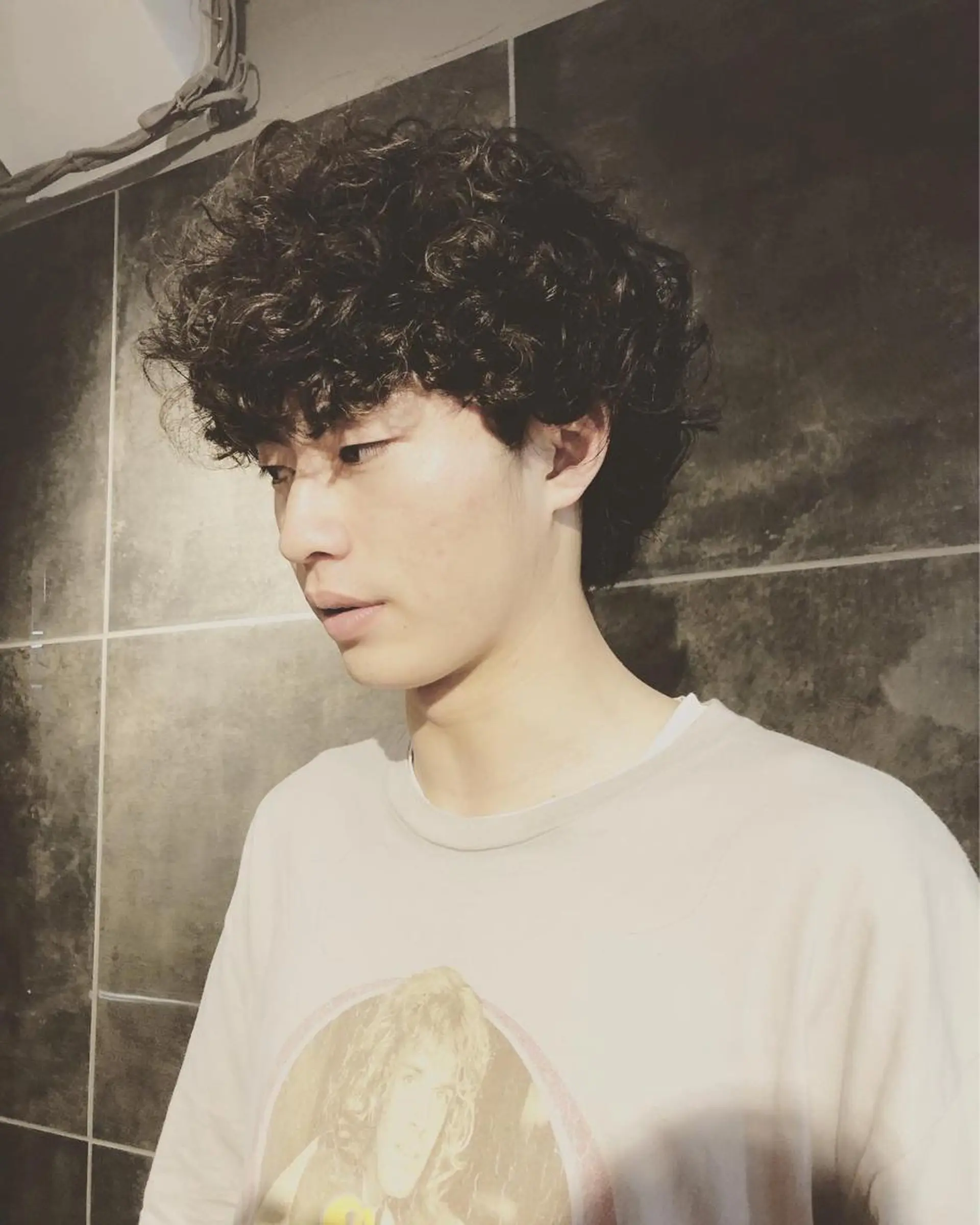 パーマ ヘアアレンジ メンズ メンズパーマ カット パーマ トリートメント ヘアセット ainico+所属・メンズ特化✂️栗原 侑也のヘアスタイル