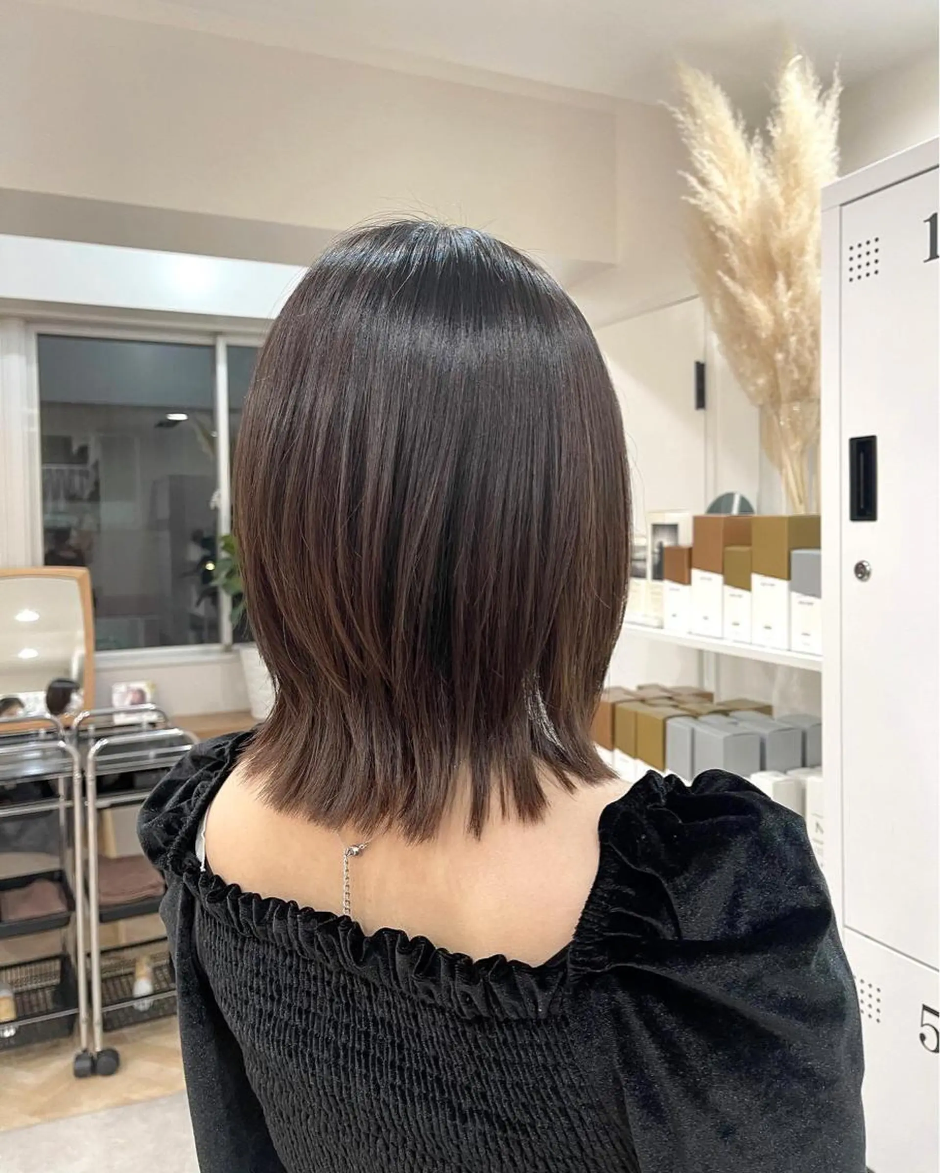 ミディアム ミディアムレイヤー レイヤーカット GRAFF  hair GINZA所属・オカダ ノゾミのヘアスタイル