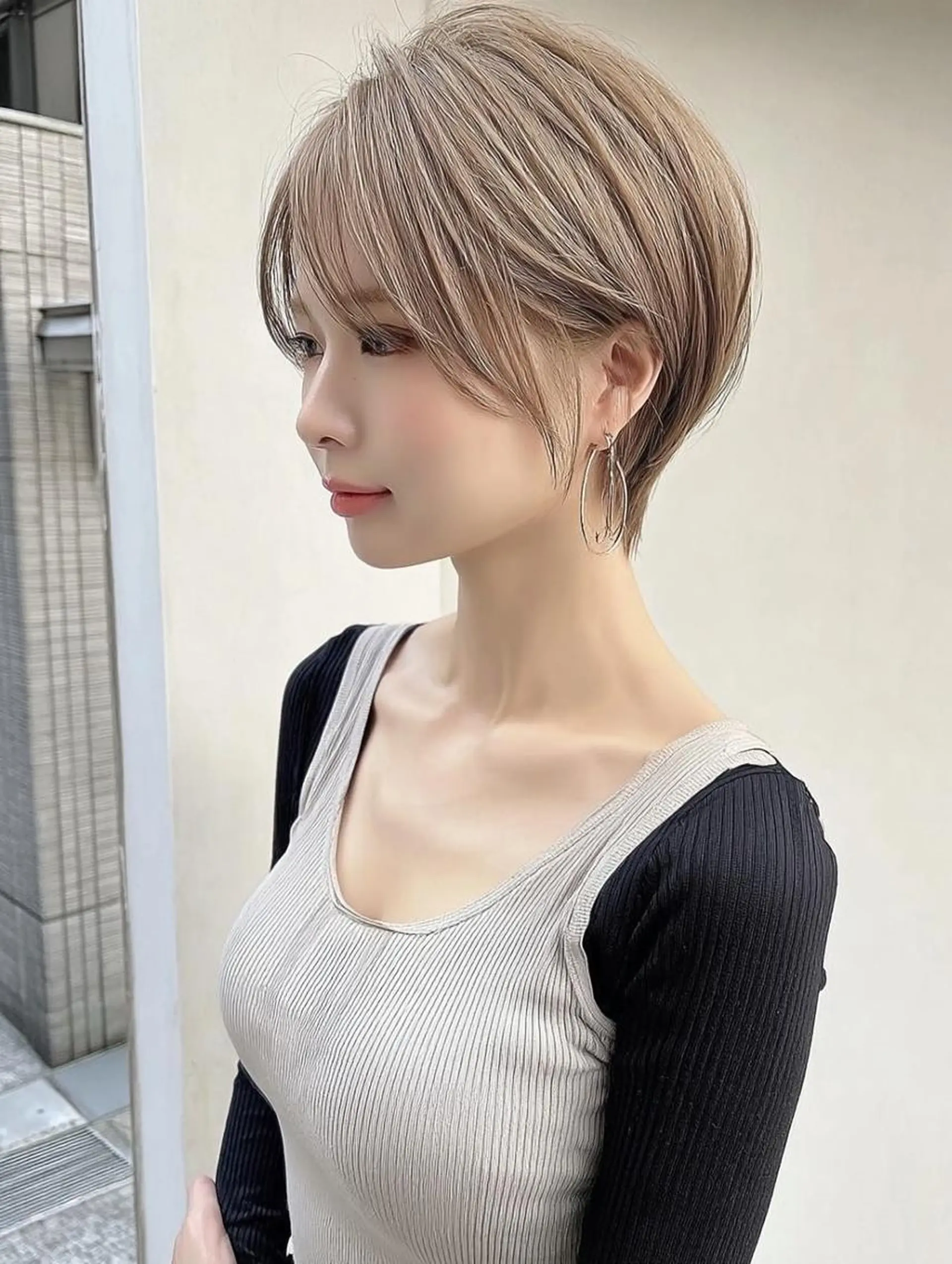 セミロング ヘアアレンジ セミロングパーマ ボブ 髪質改善 似合わせカット 縮毛矯正 カット ヘアカラー レイヤー/Wカラー /マッキーのヘアスタイル