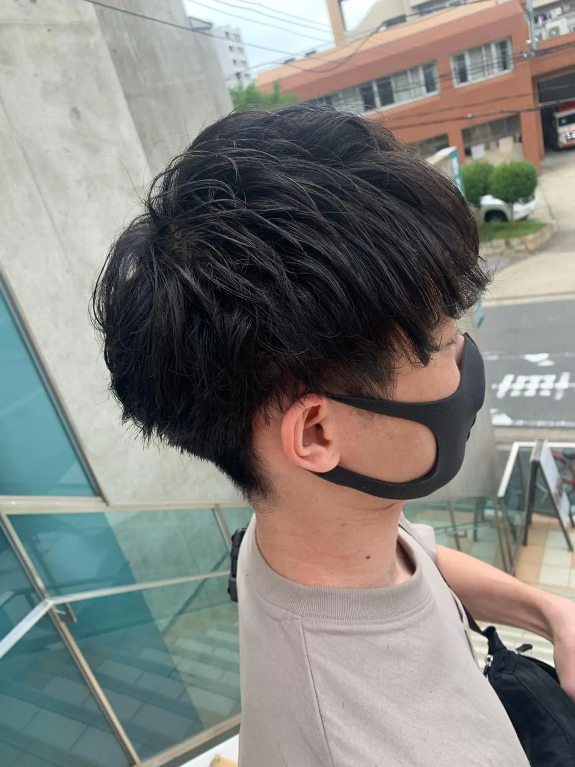 ショート メンズ 透け感✨ダメージレス カラーHana🤍のヘアスタイル