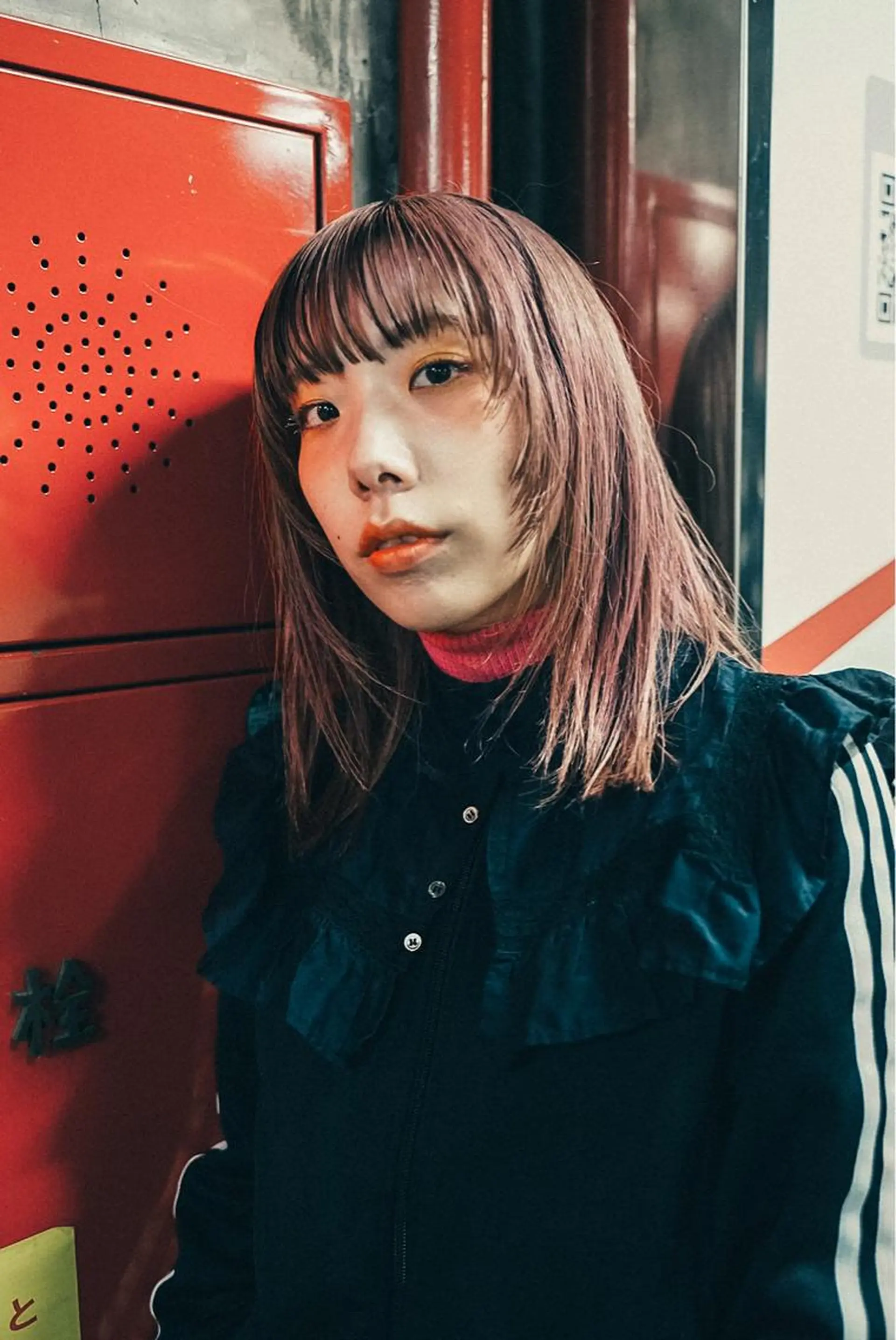 ミディアム レイヤーカット ROUTE KOUTAのヘアスタイル