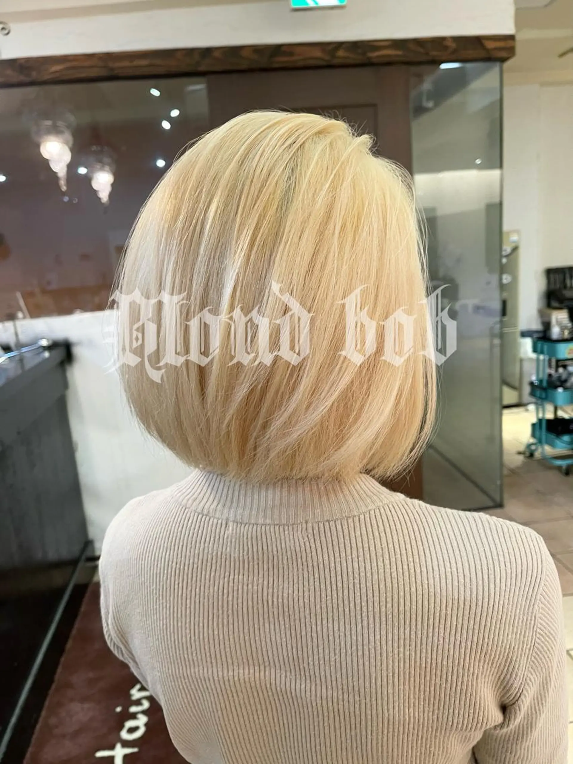 ショート カラー ブリーチ カット ヘアカラー トリートメント Che'ri所属・海外レイヤー/ レイヤーカット/和田のヘアスタイル