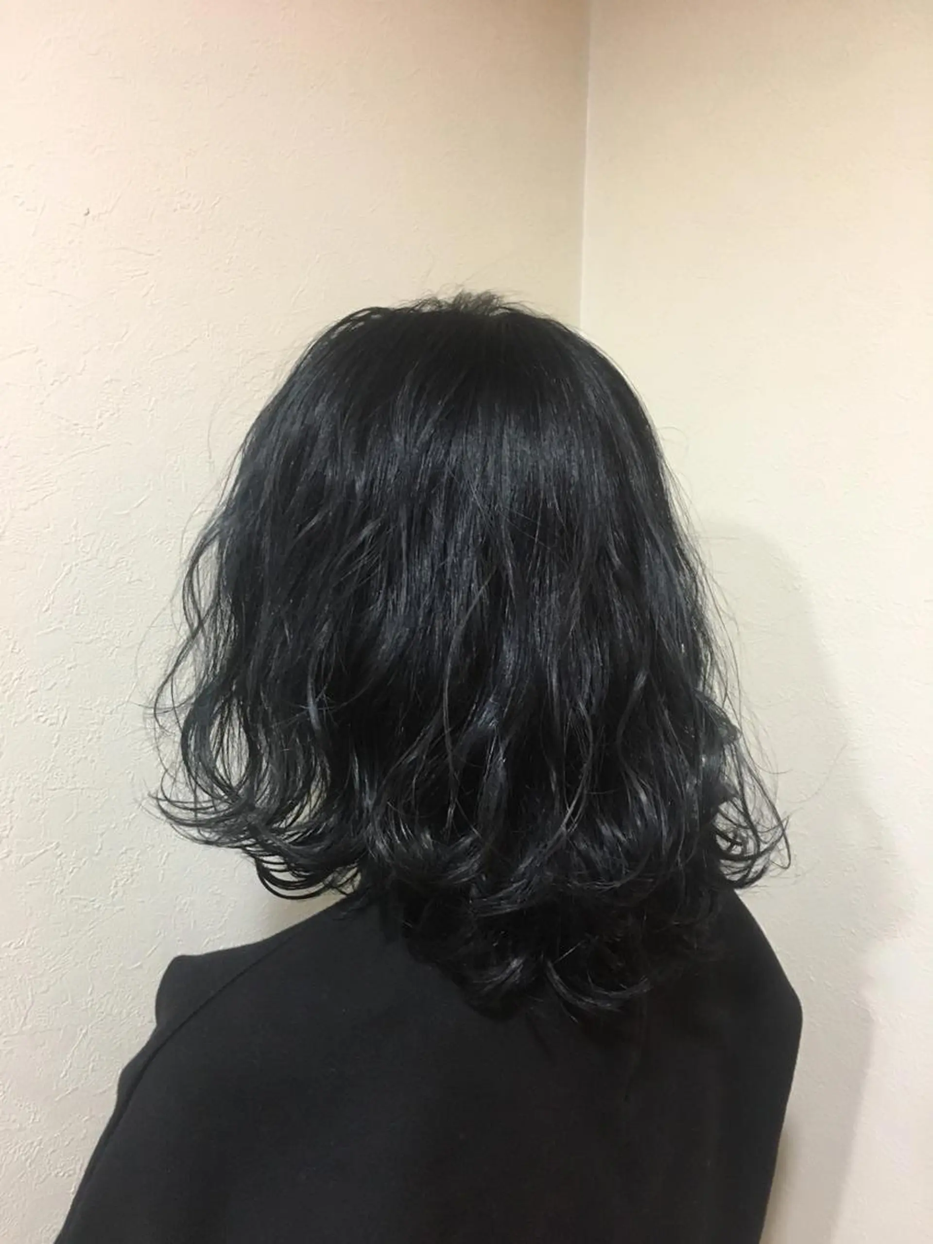 カラー 工藤 綾華のヘアスタイル