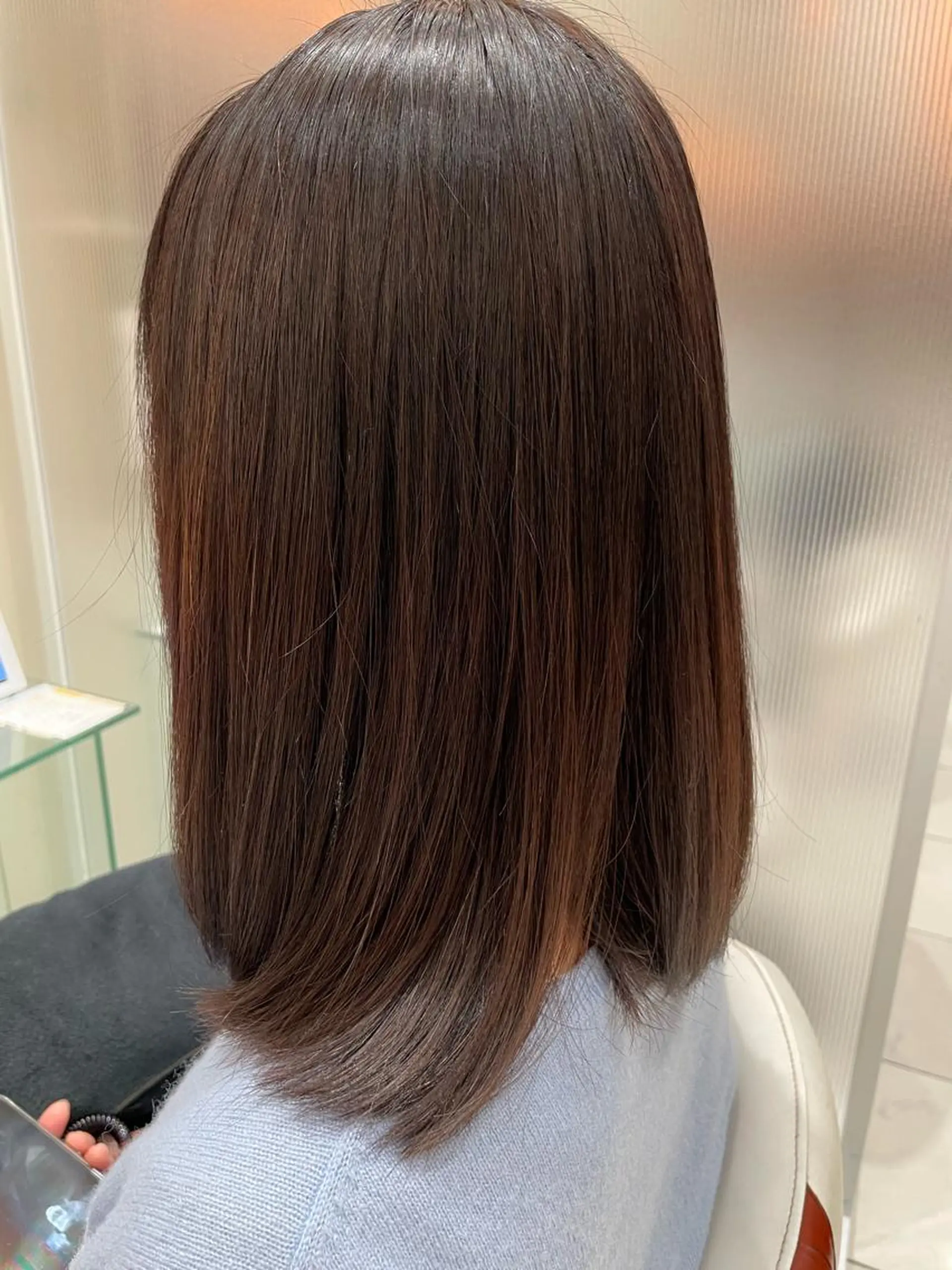 セミロング カラー 平岡 成介のヘアスタイル