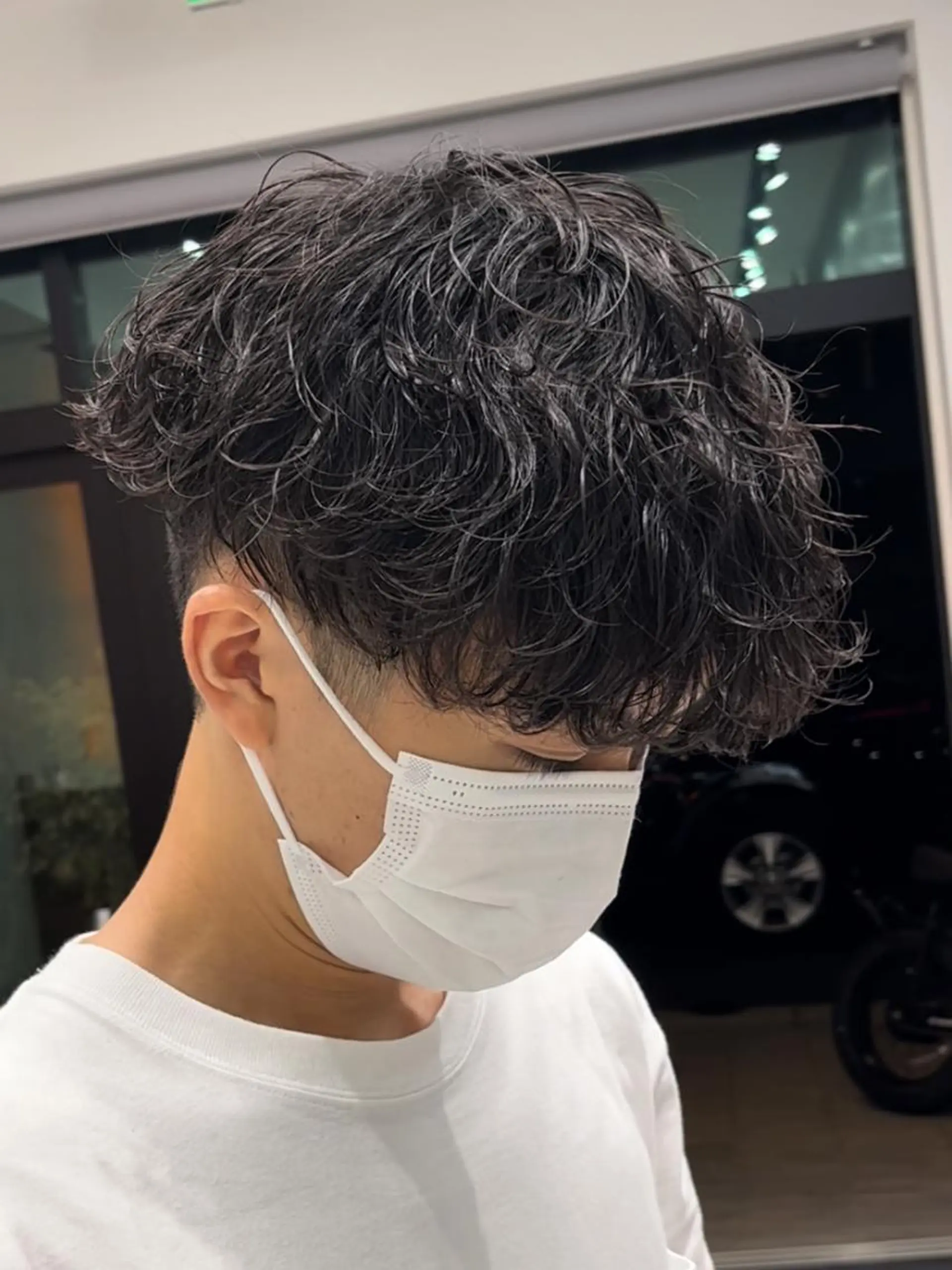 ショート メンズ メンズパーマ 波巻きパーマ fifth リュウセイのヘアスタイル