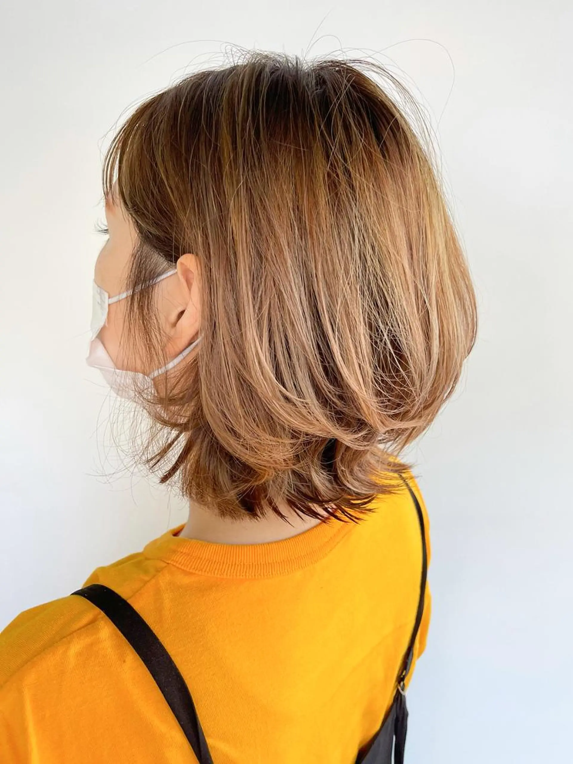 ミディアム カラー くびれヘア カット ヘアカラー トリートメント ITbyALBUM 中野店のヘアスタイル