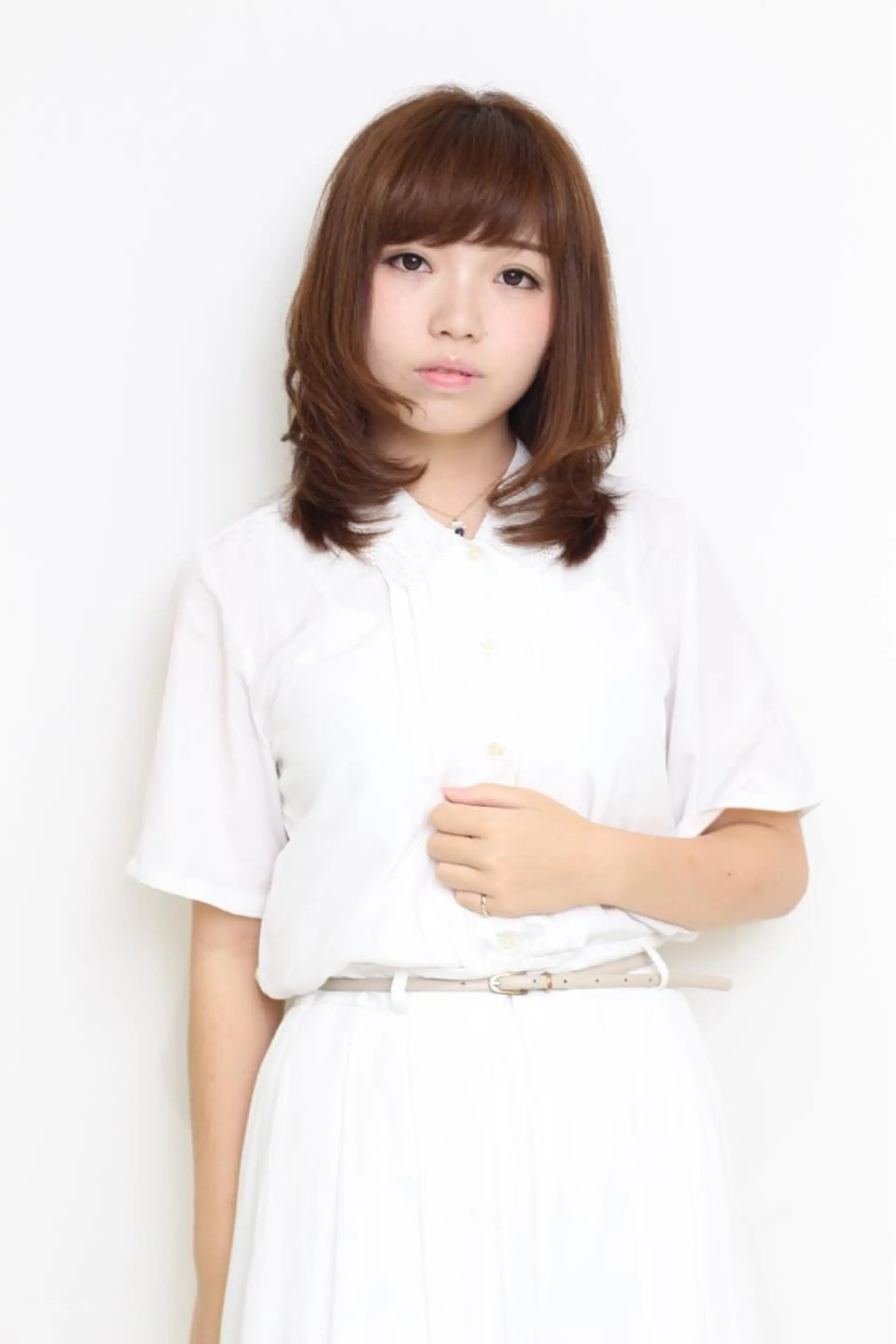 ミディアム カラー カット ヘアカラー 中林 由佳のヘアスタイル