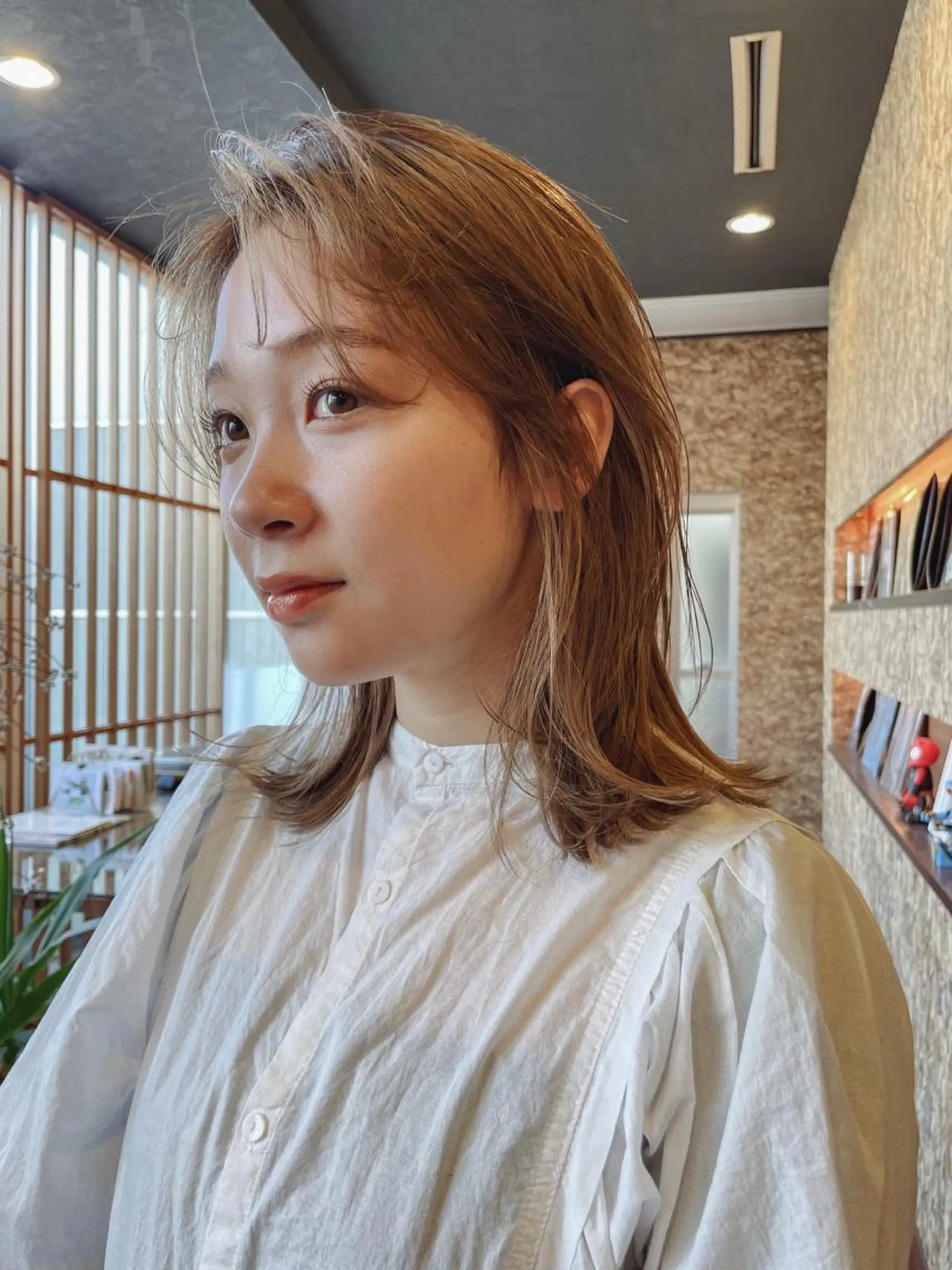 ミディアム カット ヘアカラー トリートメント CIVOLI所属・CIVOLI stylistのヘアスタイル