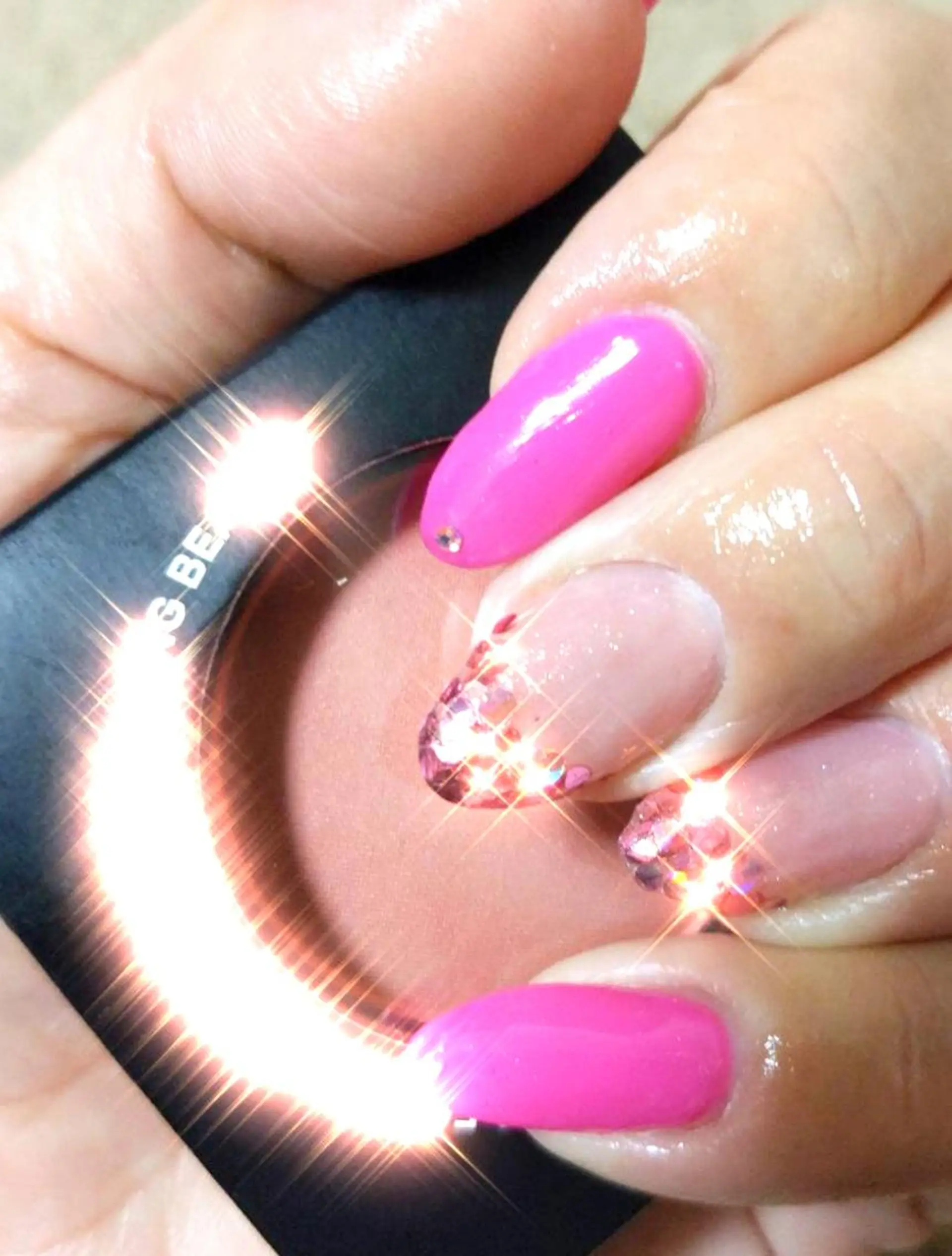 ネイル e.nail所属・和賀井 恵理のネイルデザイン