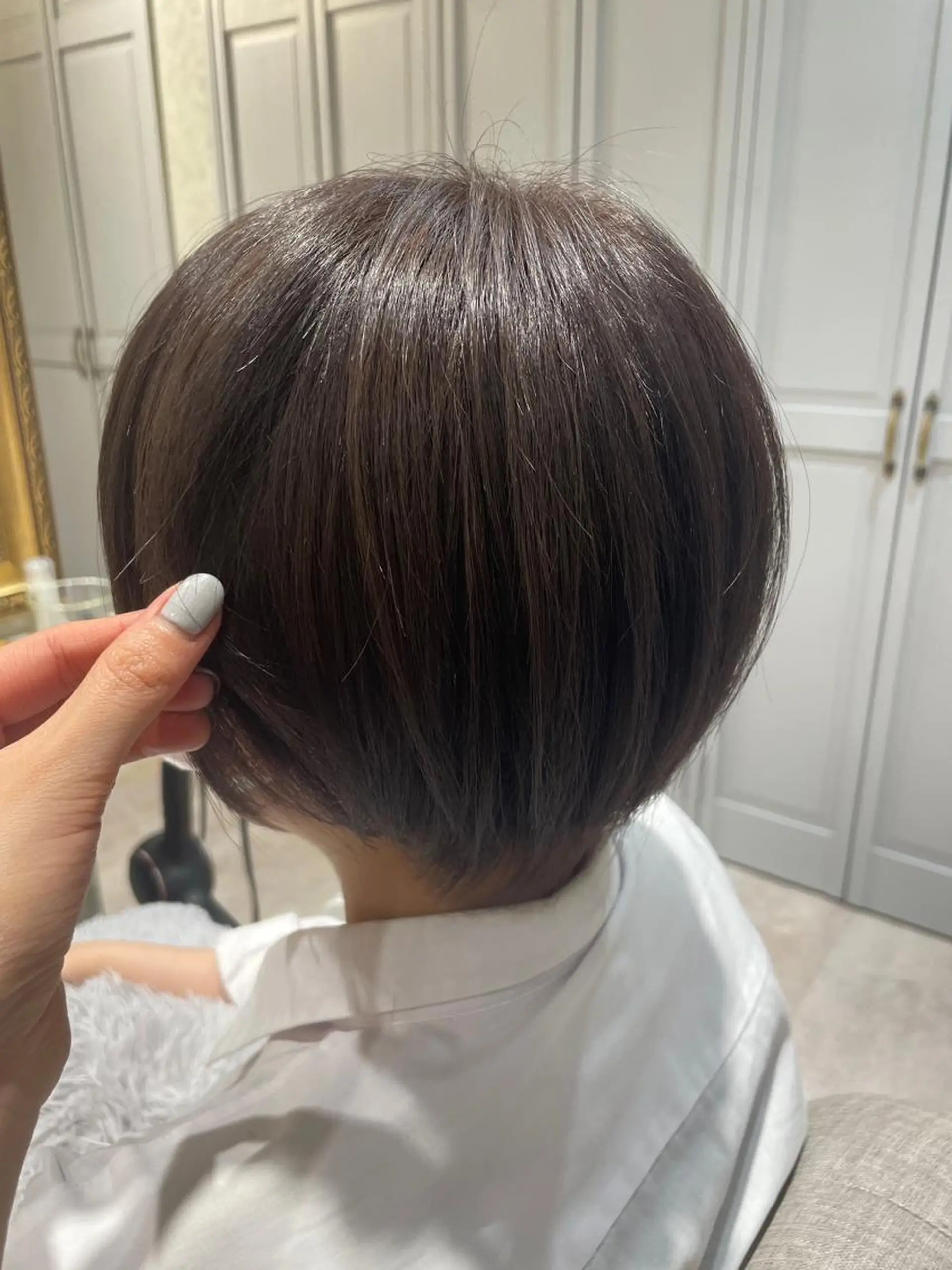 カラー ベージュカラー ブリーチ 小野 明日香のヘアスタイル