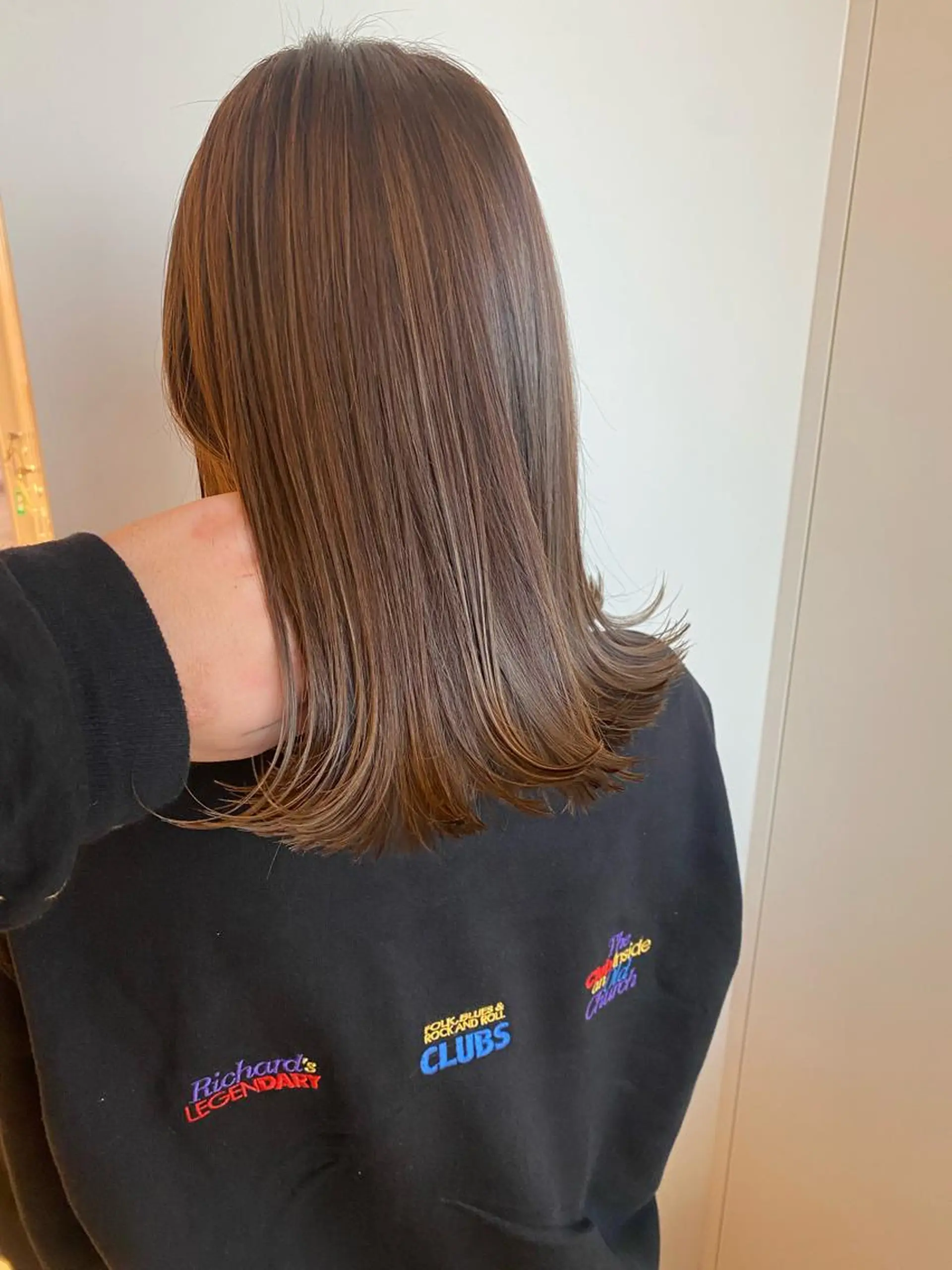 ミディアム カラー ヘアアレンジ ベージュカラー ハイライトカラー ラベンダーカラー ラベンダーベージュ ハイライト カット 【メンズ】 ルービック豊中のヘアスタイル