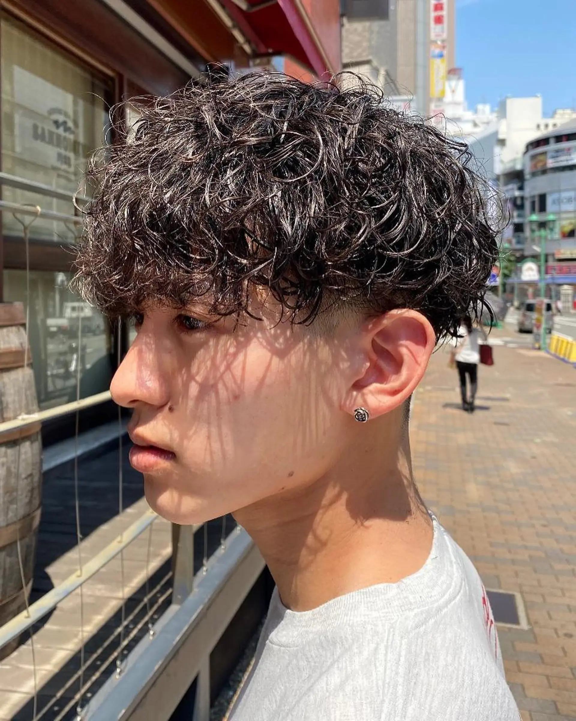 パーマ メンズ フェードカット メンズパーマ プードルパーマ メンズツイストパーマ ツイストスパイラルパーマ 年間2000名担当◎ パーマ職人/仲原佑樹のヘアスタイル