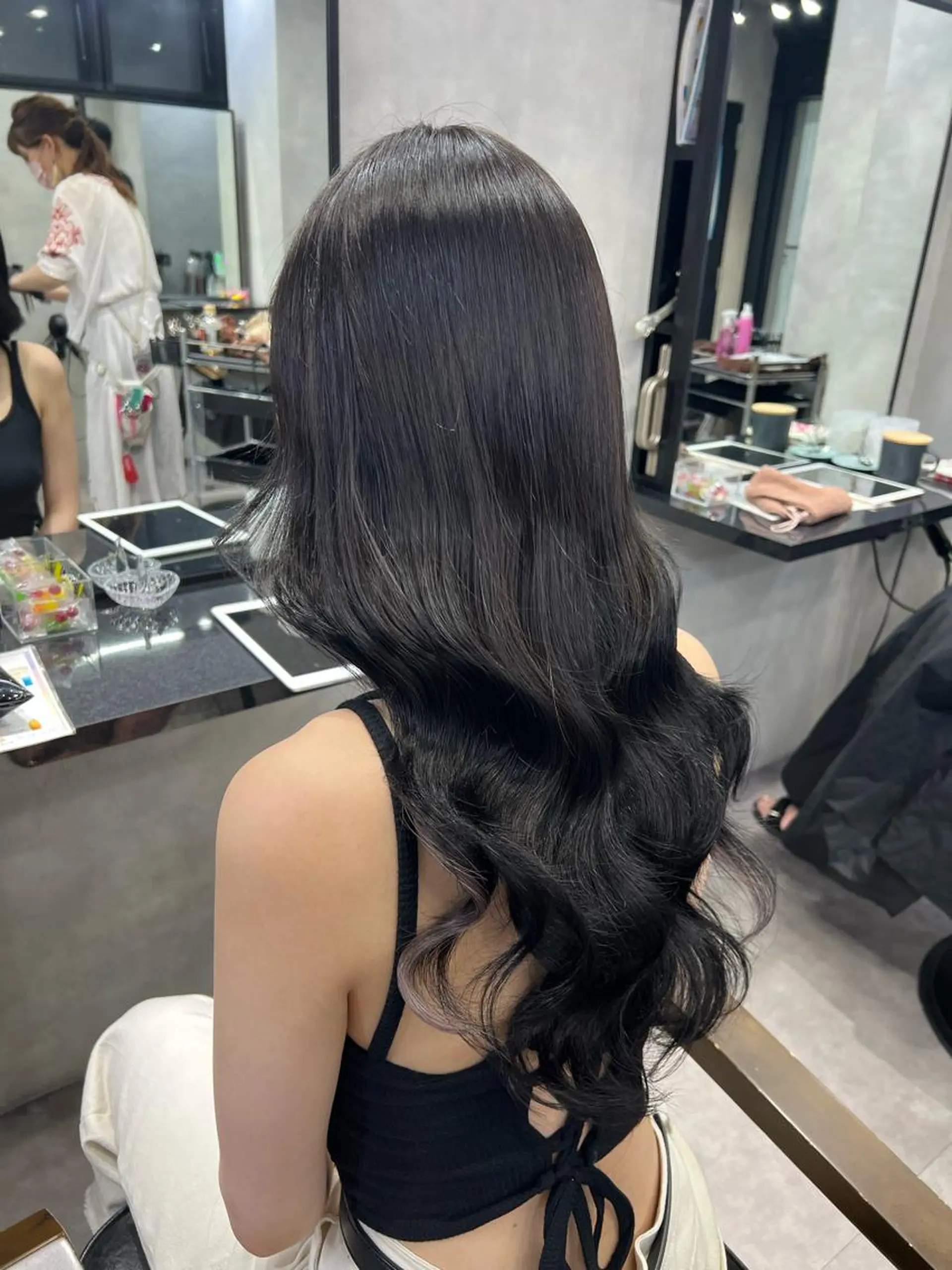 ロング カラー ヘアアレンジ シールエクステ アッシュ バレイヤージュ ベージュカラー 黒髪 カット ヘアカラー トリートメント ar+ ❤︎ maiのヘアスタイル