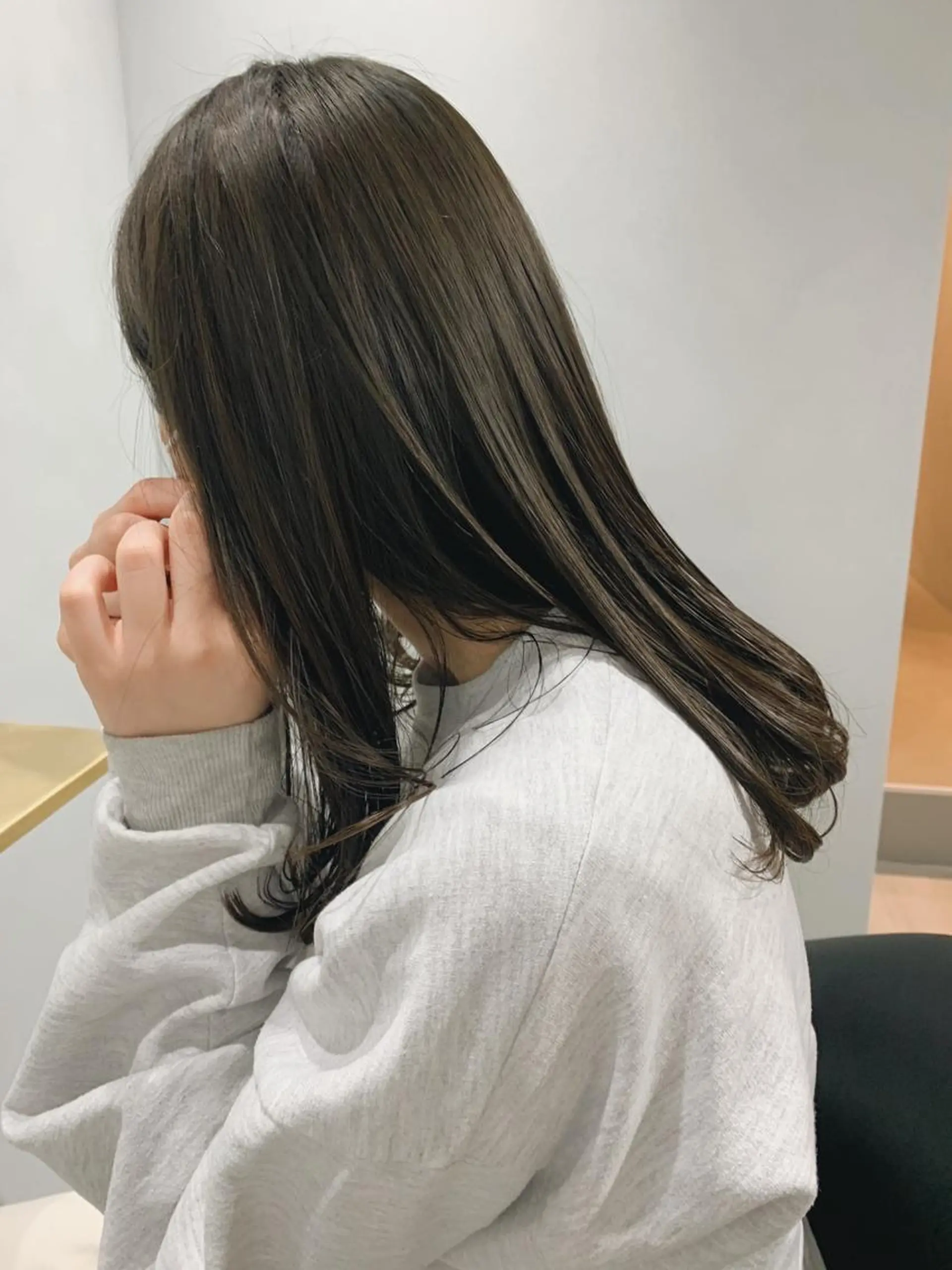 ロング ボブパーマコテ巻き風 パーマNo1深江秀平のヘアスタイル