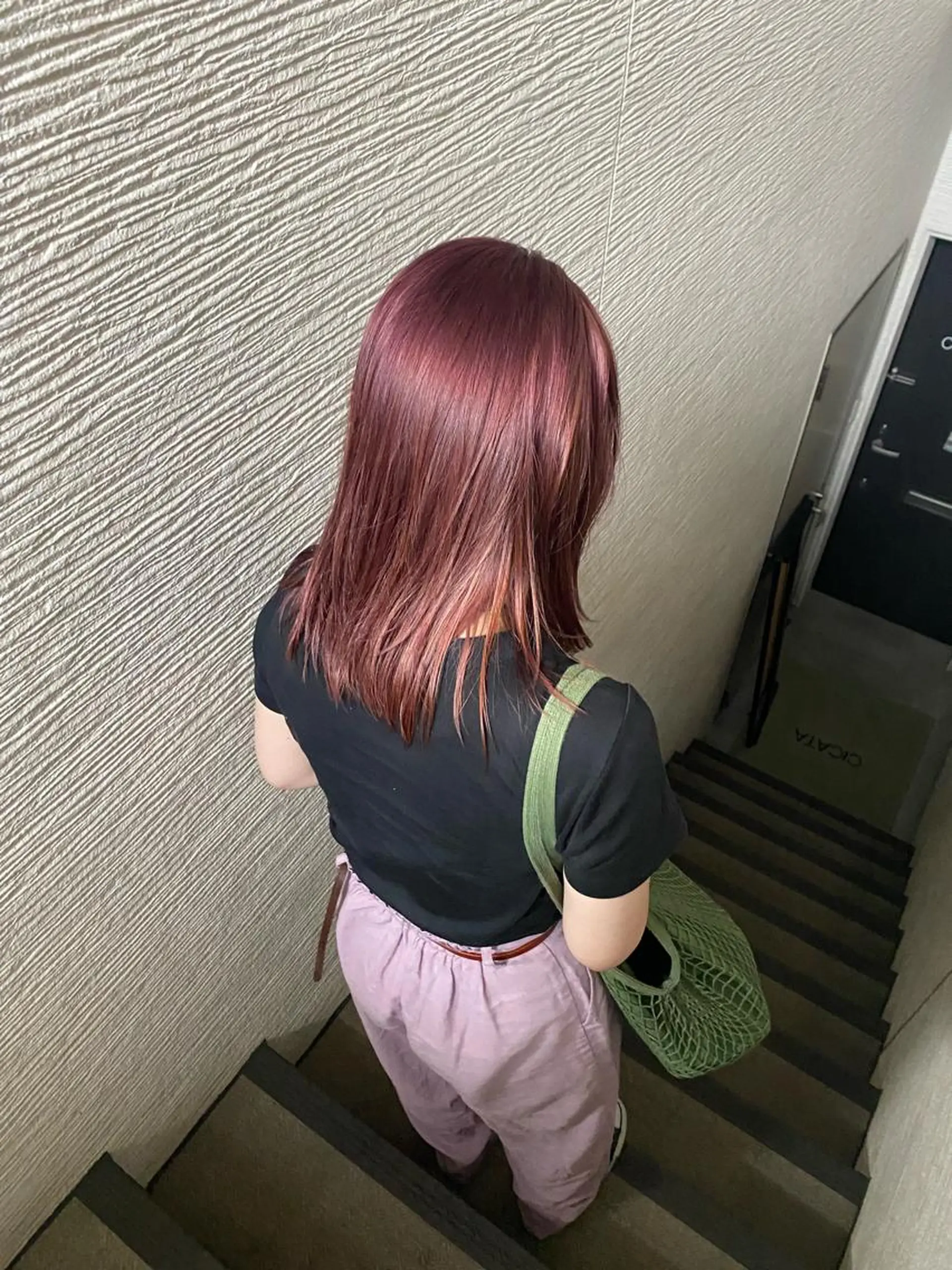 ミディアム カラー 自信が持てるお目元に 🪽✨moemiのマツエク・マツパデザイン