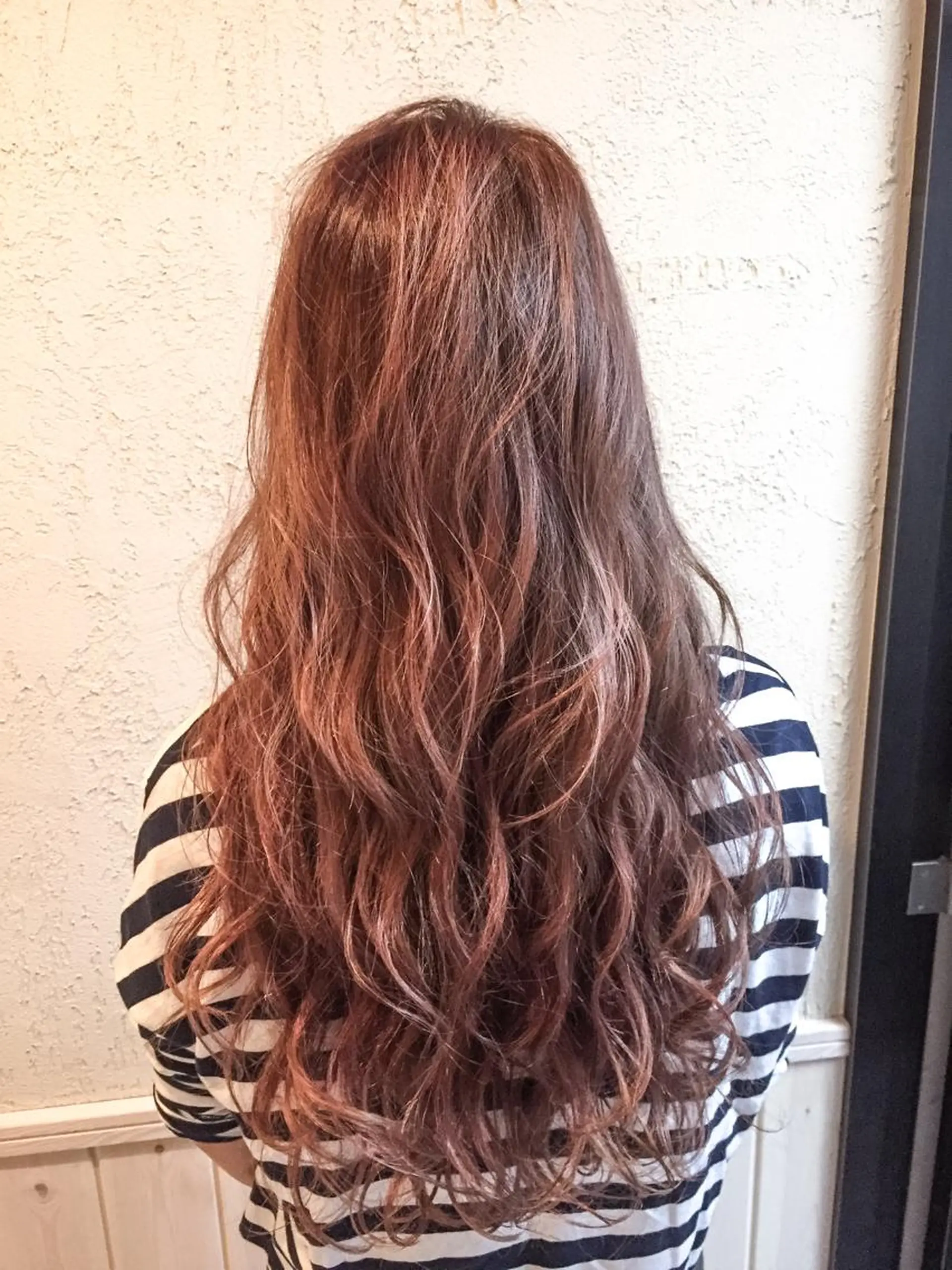 ロング カラー ブリーチ ピンクカラー l'or所属・宮内 佑規のその他イメージ