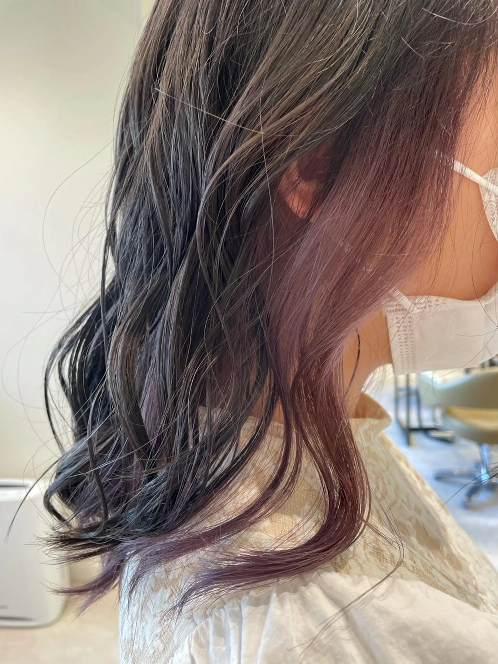 ミディアム カラー ブリーチ ラベンダーカラー ボブ/インナーカラー /眉毛/Miyuのヘアスタイル