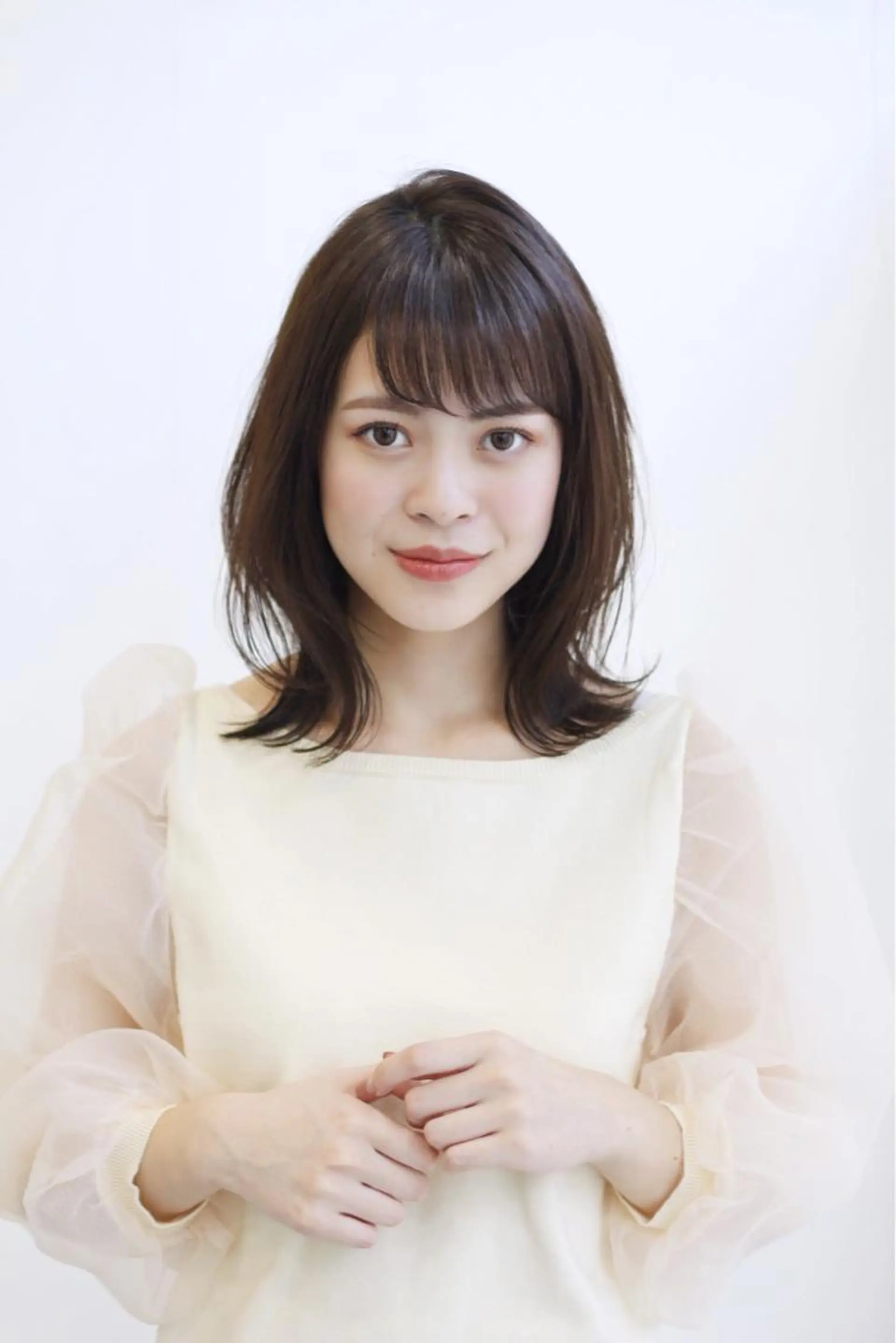 ミディアム カラー 白髪ぼかしモデル募集 今村理央奈のヘアスタイル