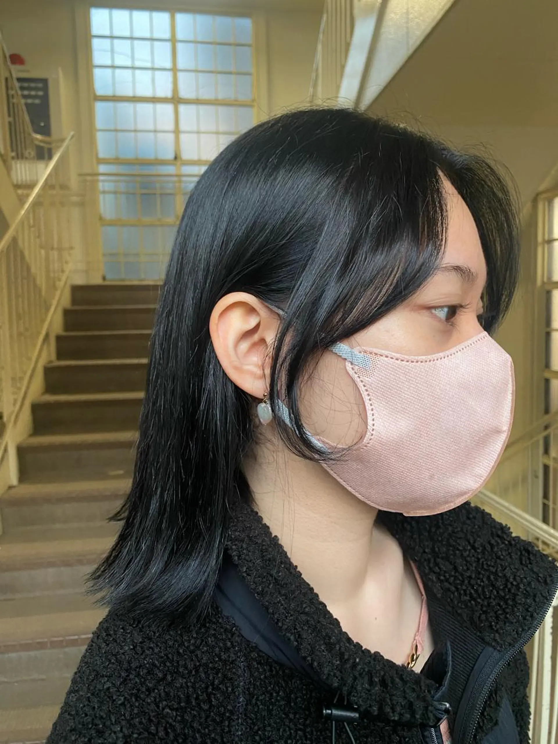 ロング カラー ヘアアレンジ アッシュ アッシュグレー アッシュグレージュ バレイヤージュ ミストバング カット トリートメント 🌟🍒ハイトーン 韓国ヘア/ユウミのヘアスタイル