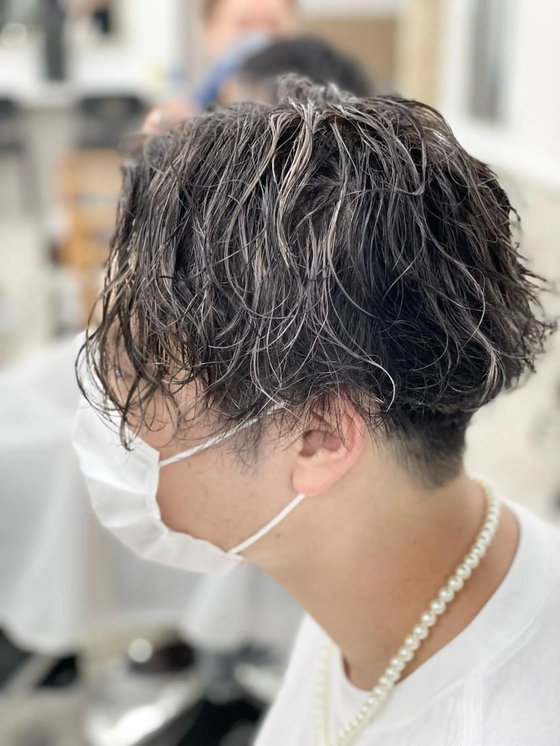 ミディアム パーマ メンズ ハイライト&曲がる 縮毛矯正特化 玉置のヘアスタイル