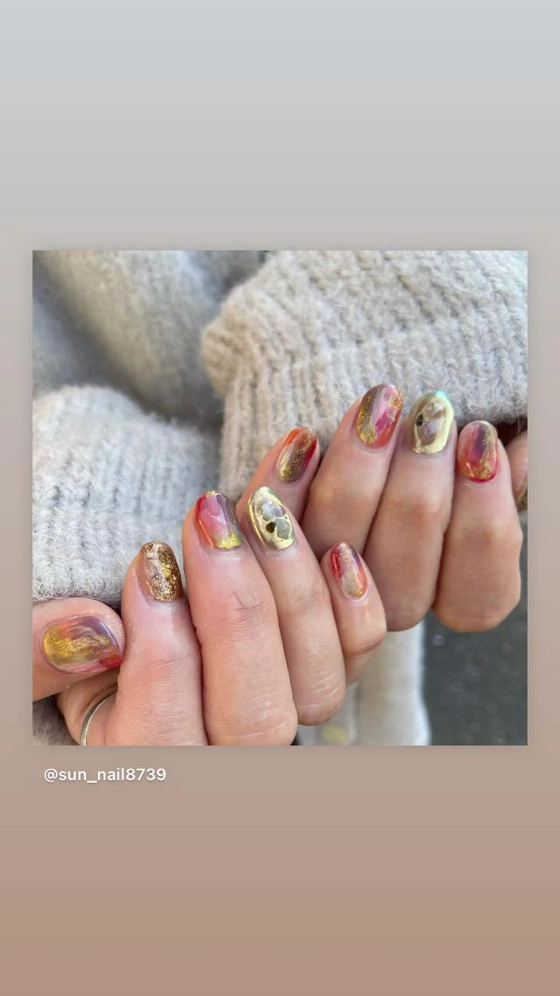 ネイル アートネイル 成人式 ゴールド ニュアンスネイル . unffのネイルデザイン