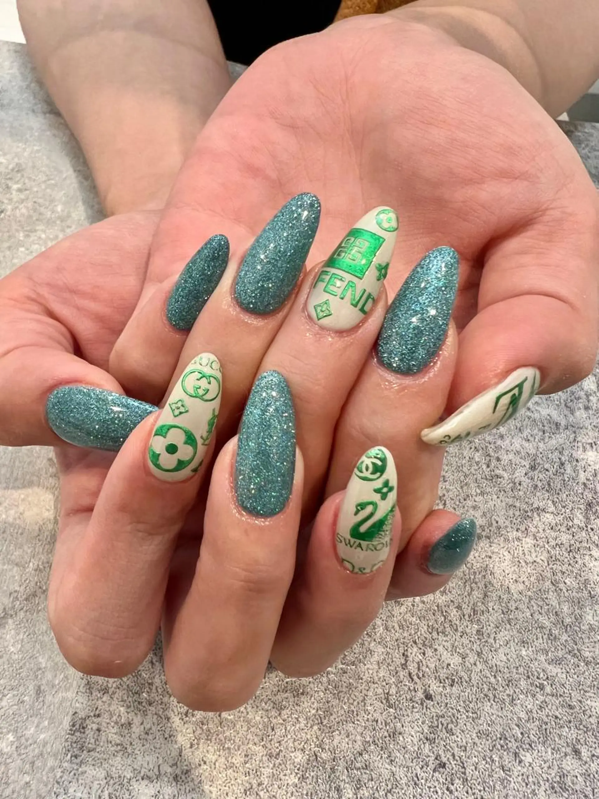 ネイル ハンドネイル syuri nailのネイルデザイン