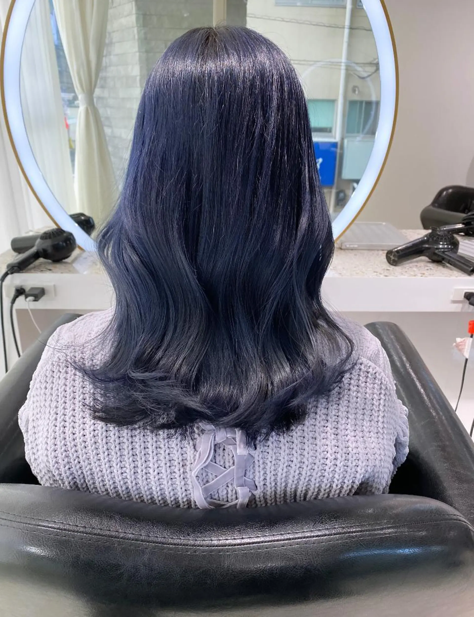 セミロング カラー ブリーチ ブルーカラー ネイビーカラー ヘアカラー CIEL中央町店所属・高野響生 /透明感カラーのヘアスタイル