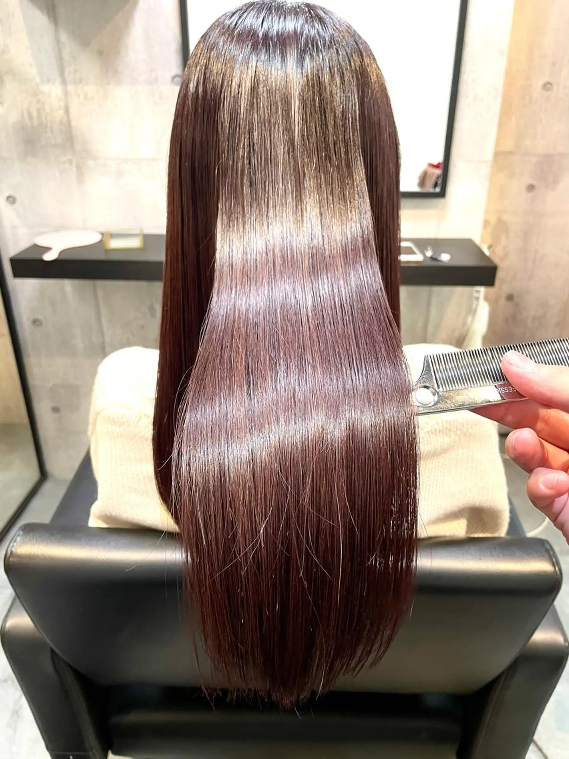 ロング カラー ラベンダーカラー カット ヘアカラー トリートメント 👑髪質改善カラー 中垣斗希のヘアスタイル