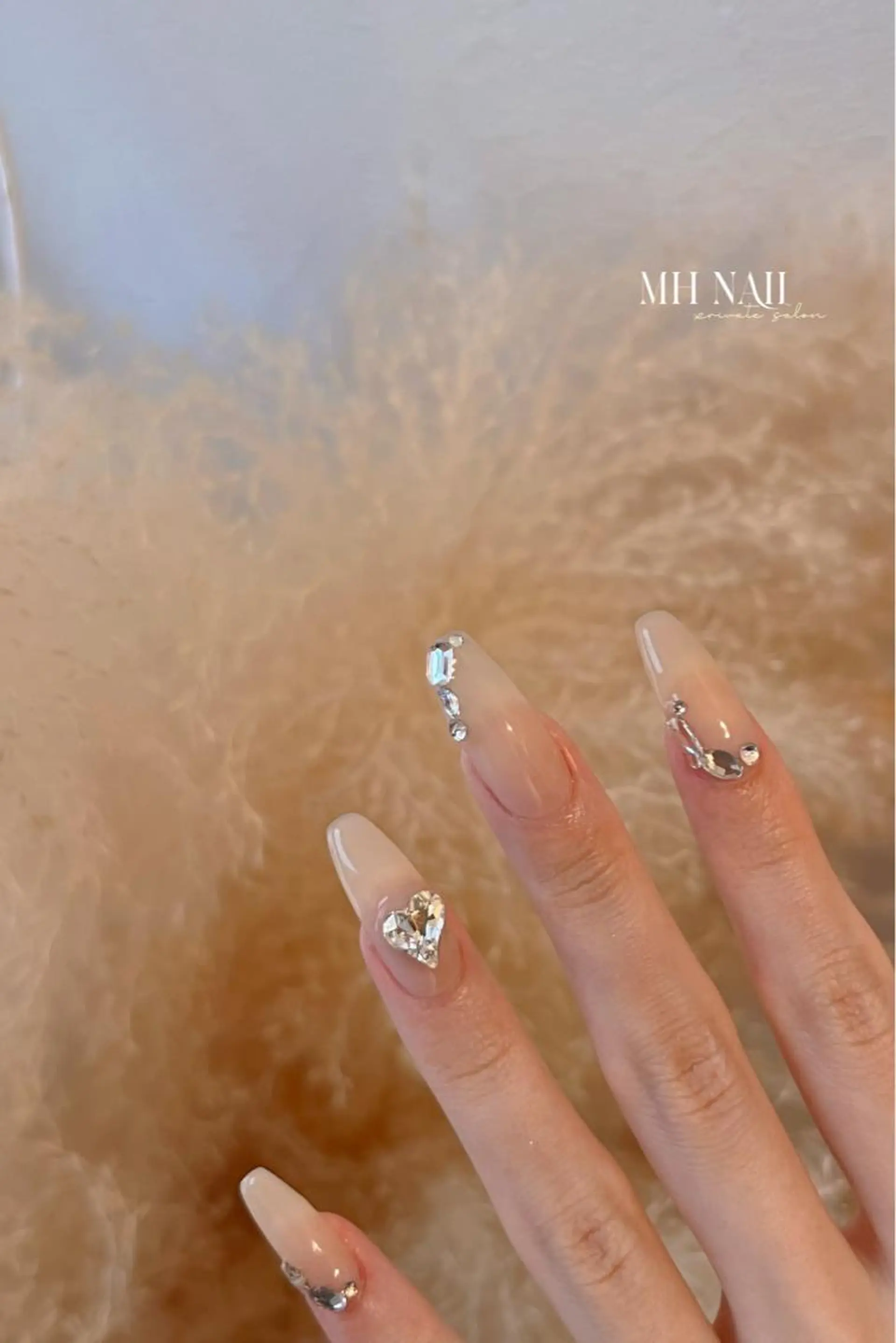 ネイル ハンドネイル MH Nailのネイルデザイン