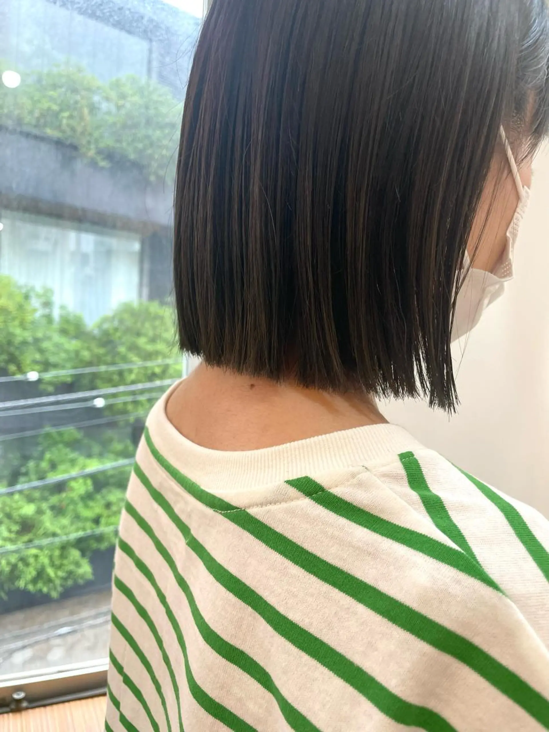 ミディアム カラー グレージュ オリーブグレージュ オリーブグレー カット ヘアカラー トリートメント 【arc】Ruri コテ巻き風パーマのヘアスタイル