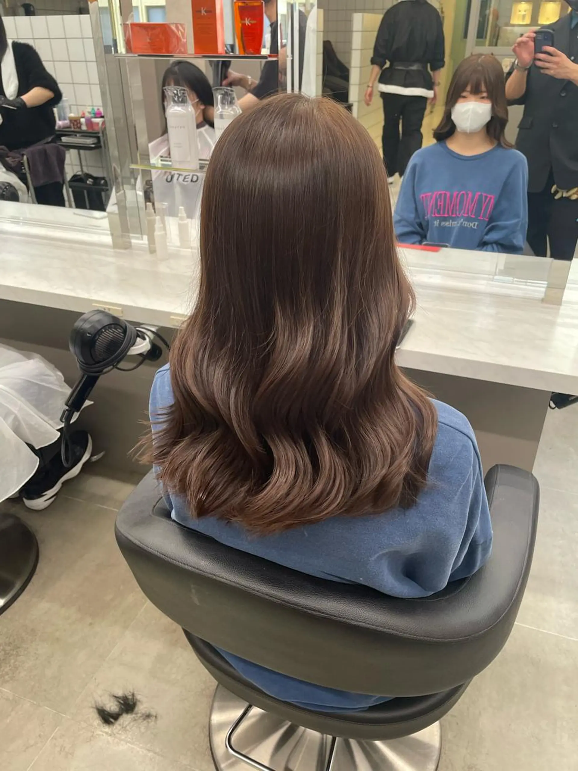 ミディアム カラー パーマ ヘアアレンジ メンズ キッズ ネイル マツエク・マツパ アイブロウ 🦋透明感グレージュ /韓国レイヤー🦋のヘアスタイル