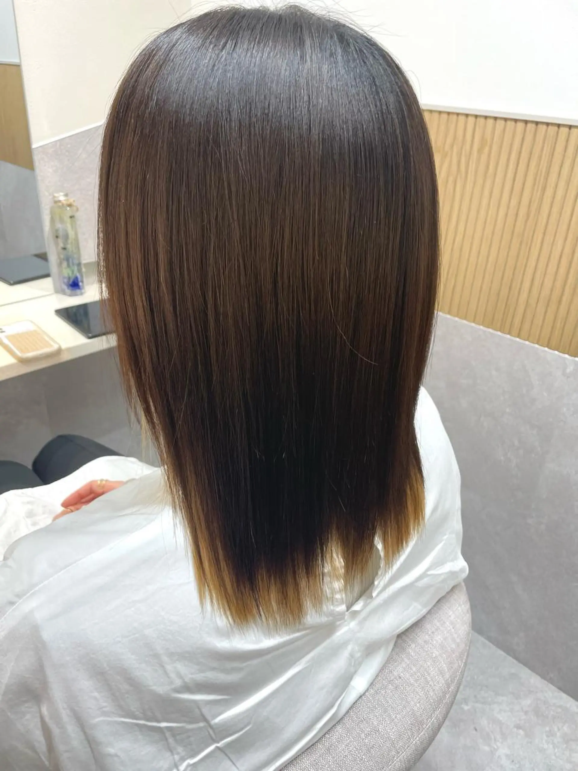 ミディアム トリートメント 西 めぐみのヘアスタイル