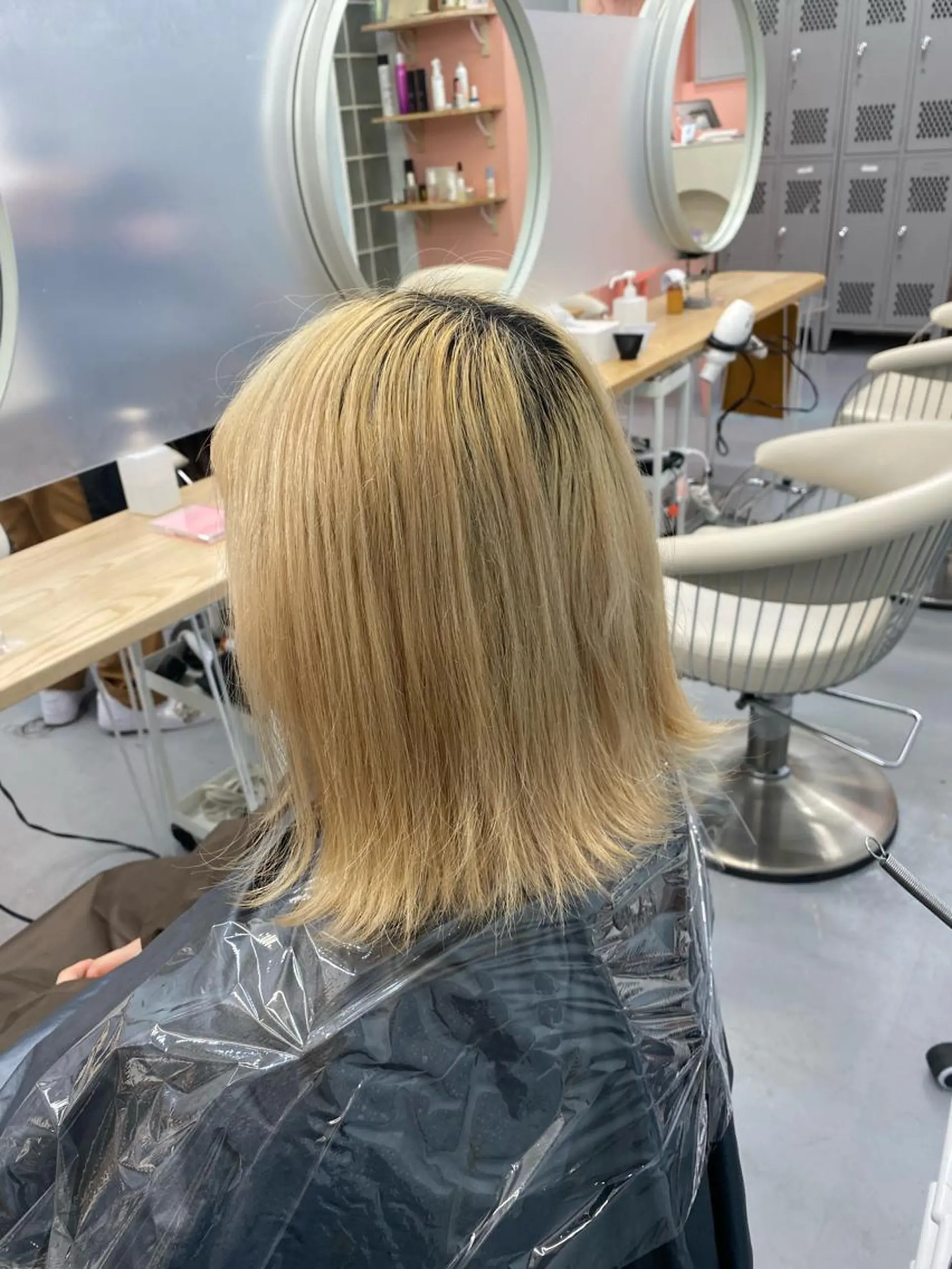 ミディアム カラー メンズ soi所属・ケアブリーチ/ツヤ髪 /ハイトーン/西村のヘアスタイル