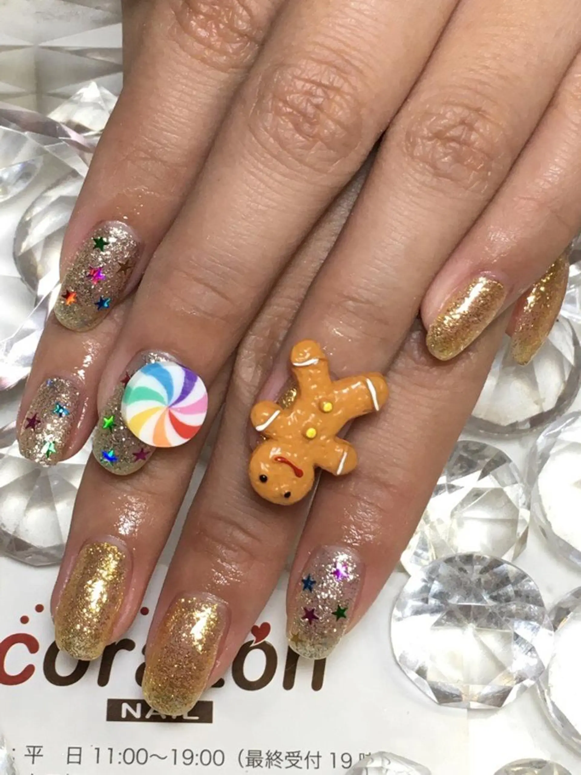 ネイル ゴールド ラメ(グリッター) corazon所属・ネイリスト aicoのネイルデザイン