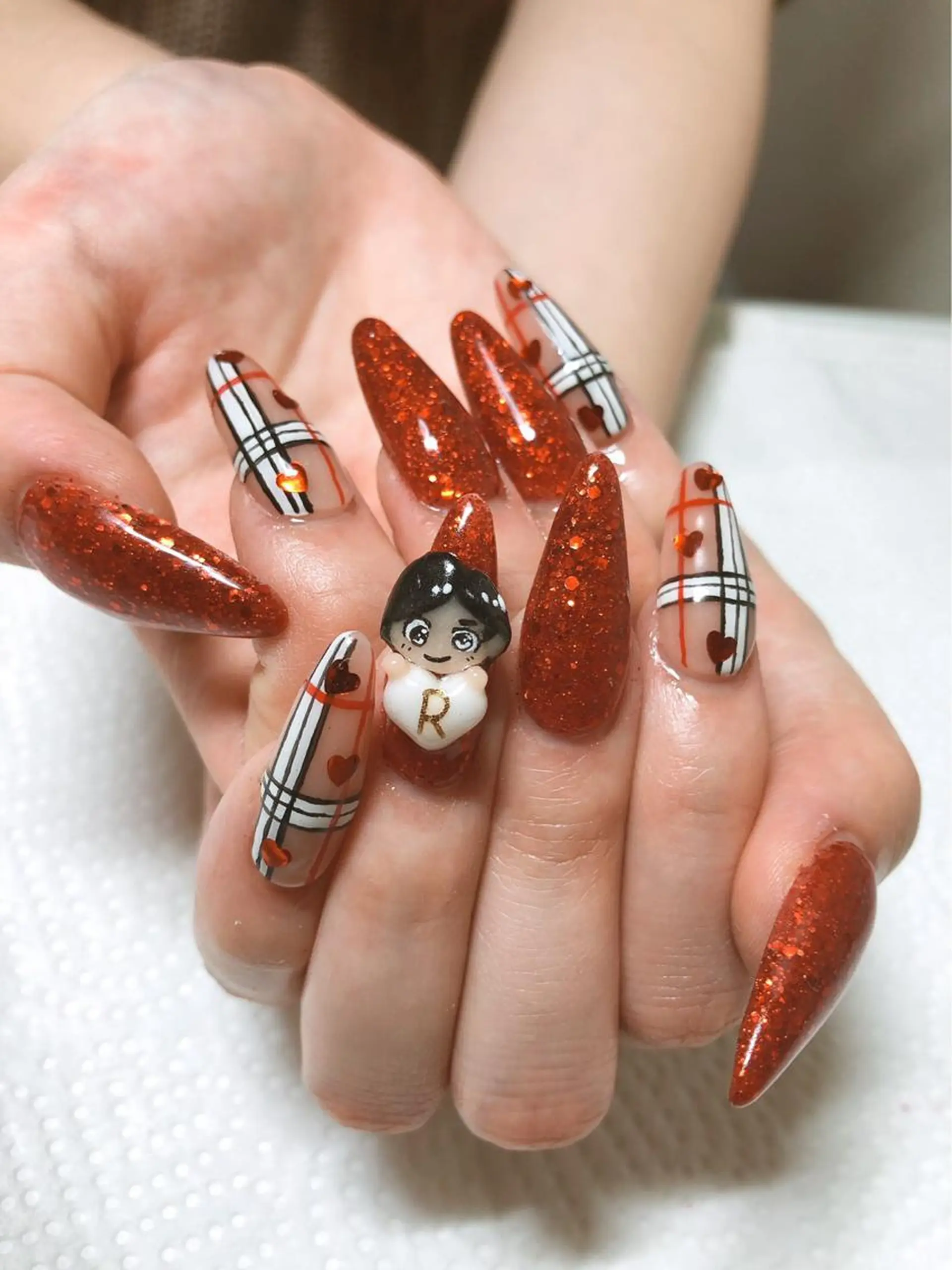 セミロング ネイル アートネイル ラメ(グリッター) ラメグラデーション ワンカラーネイル ハンドネイル 《LB》ラブリエ Nail&eyeのマツエク・マツパデザイン